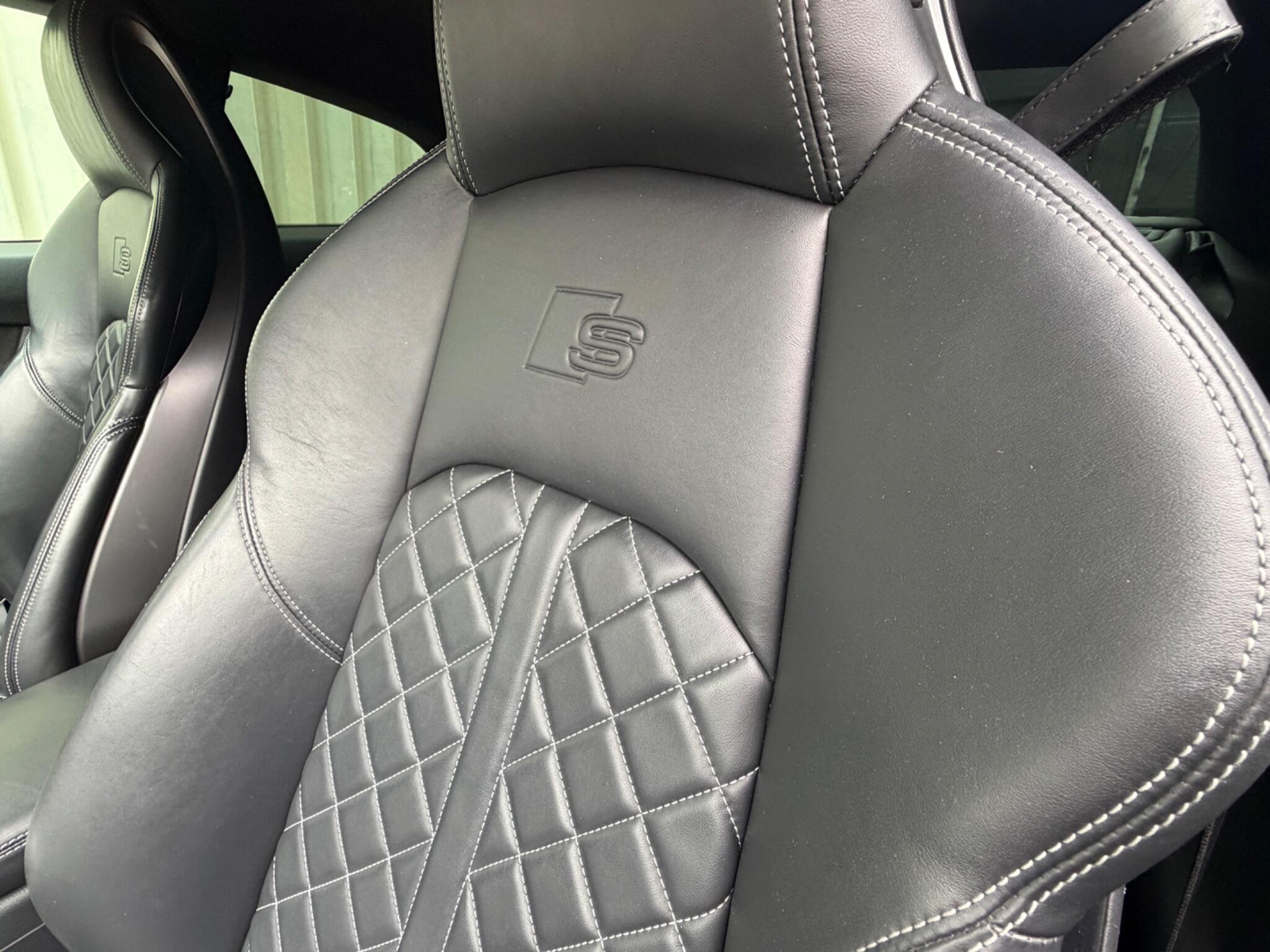 Audi S5 view 22