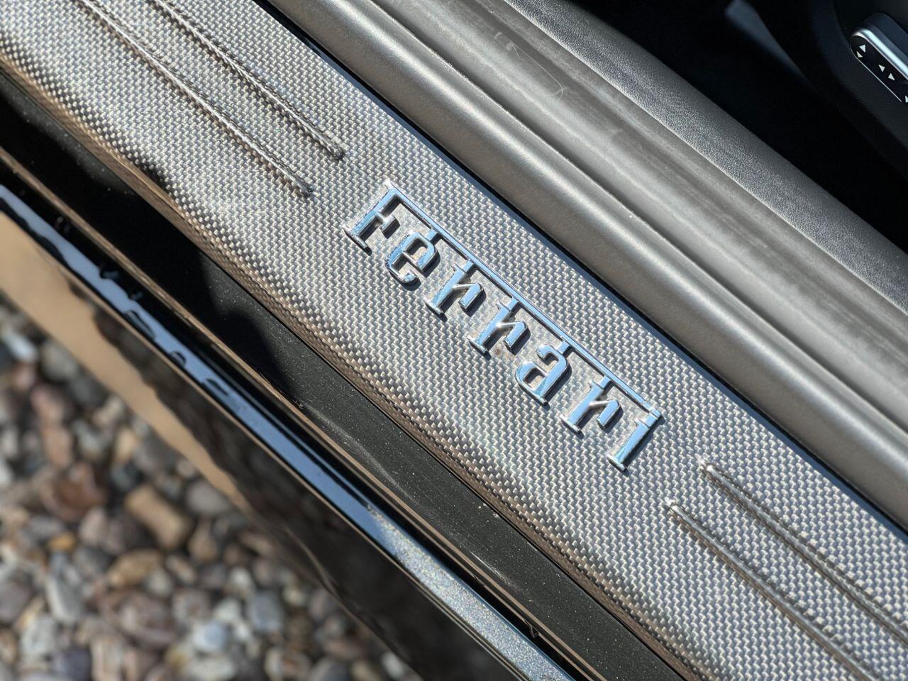 Ferrari FF view 15