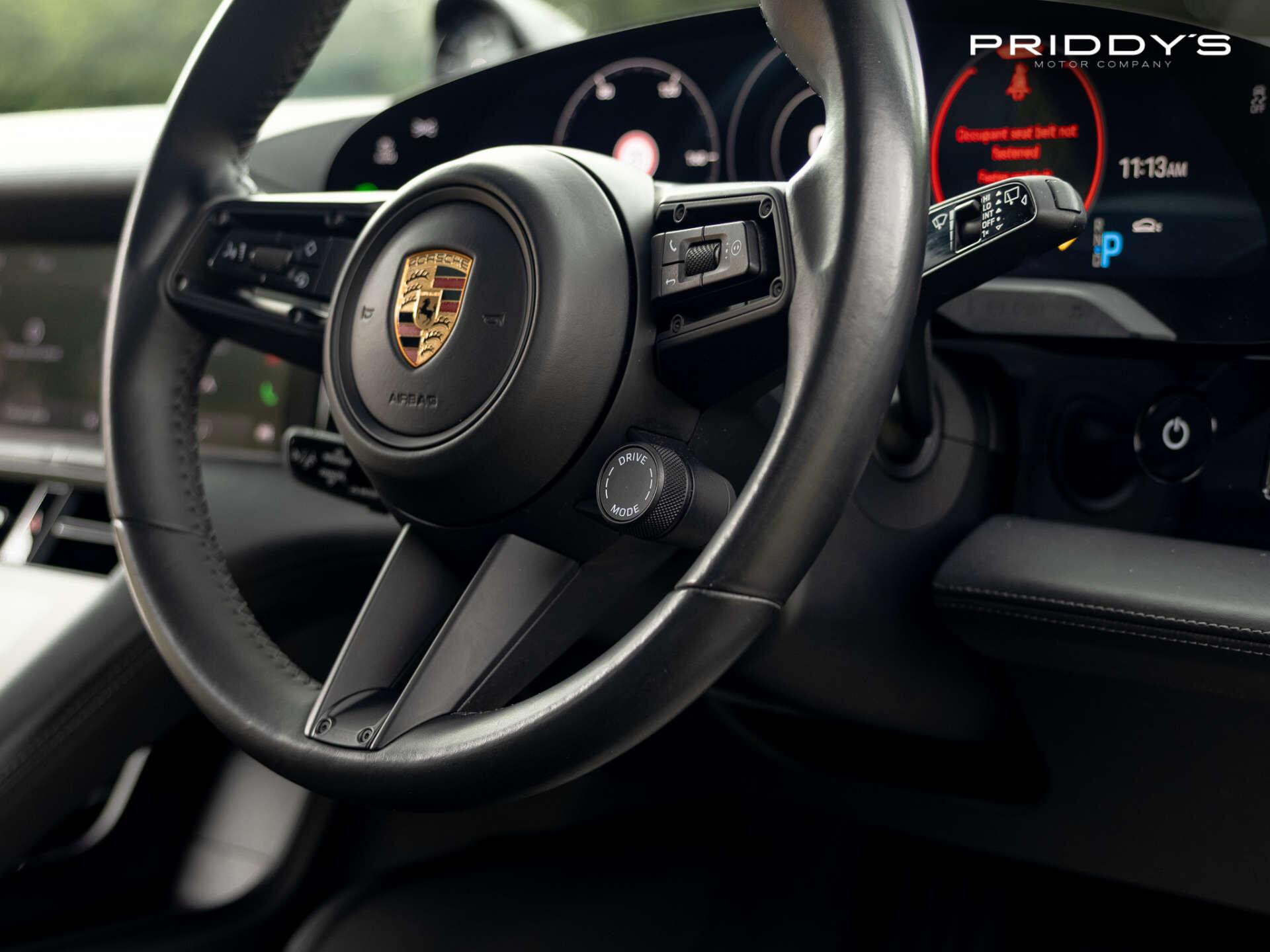 Porsche Taycan view 39