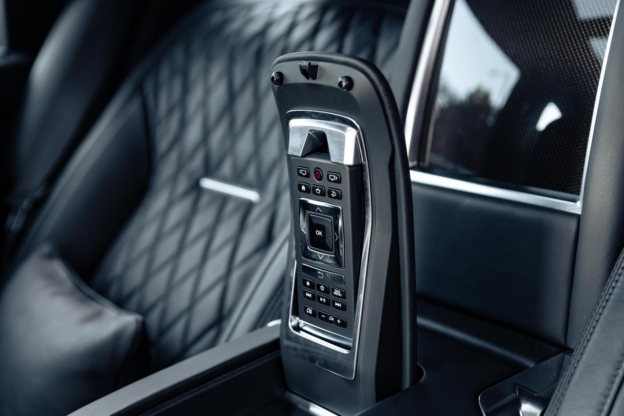 Land Rover Range Rover view 25