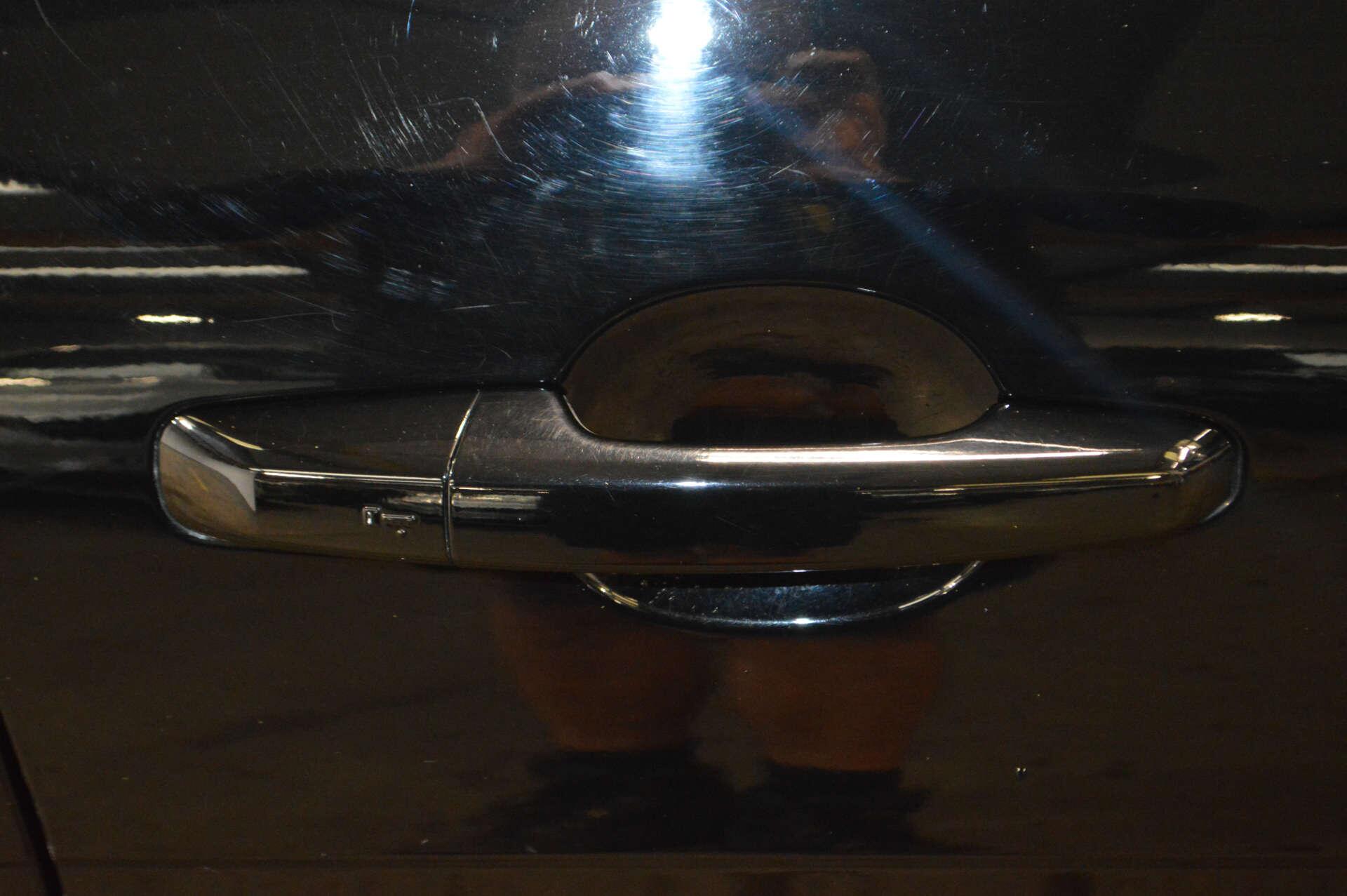 Jaguar Xe view 40