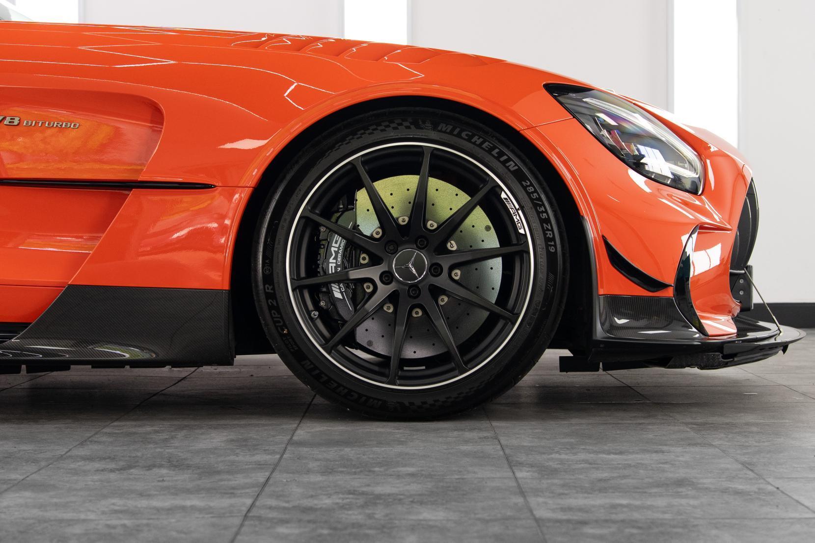 Mercedes-Benz Amg GT view 34