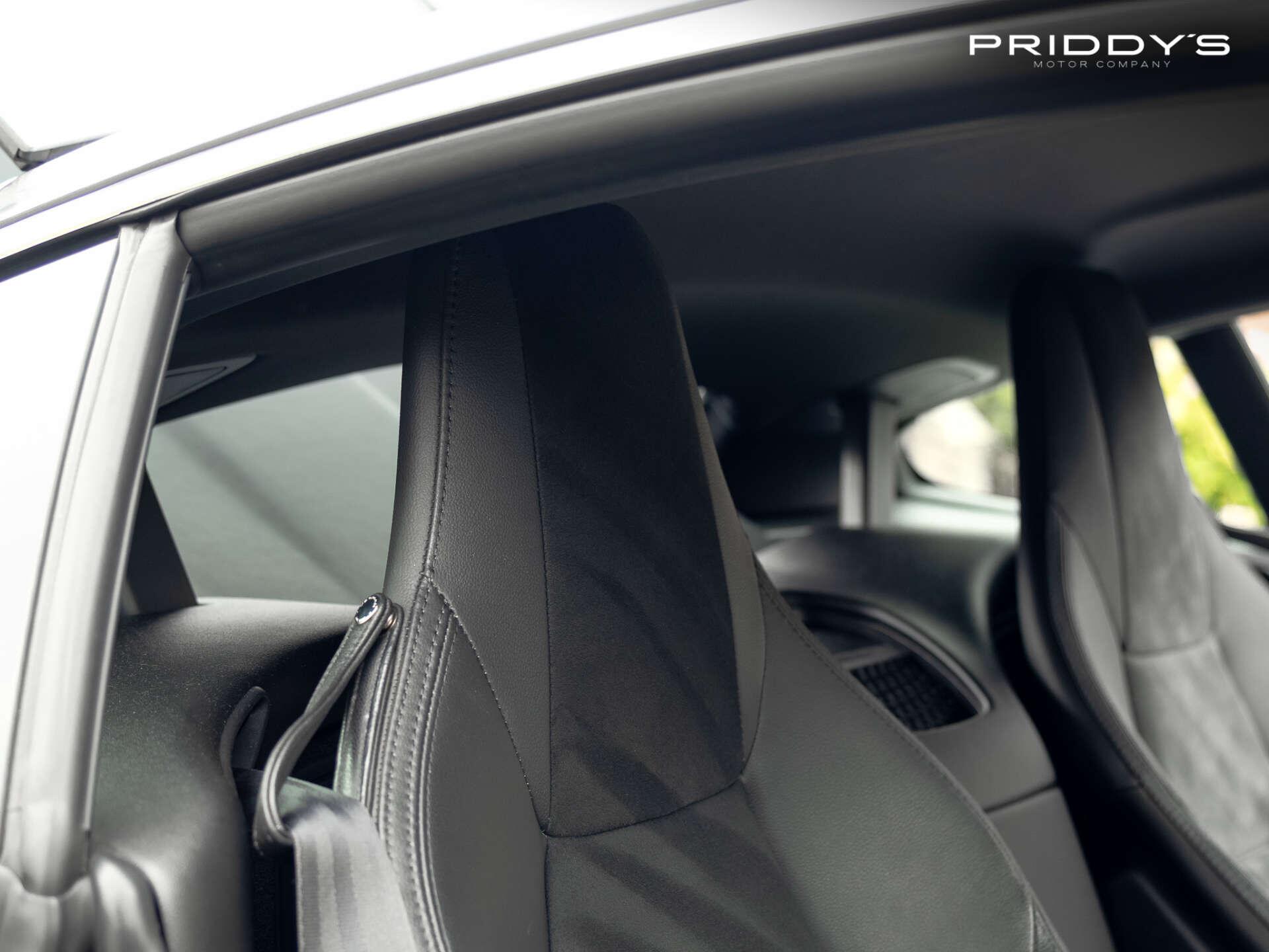 Jaguar F-Type view 52