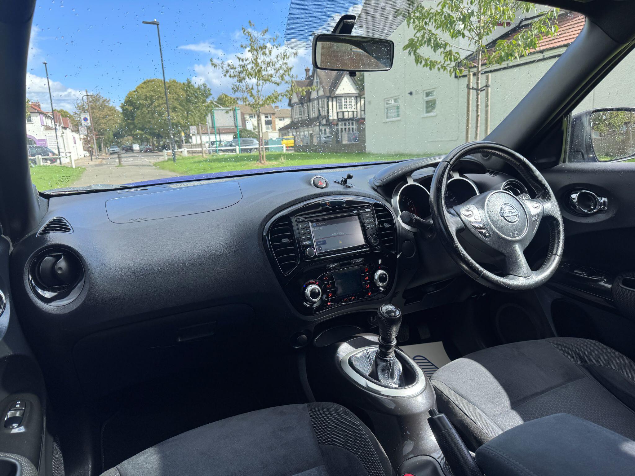2015 Nissan Juke image 44