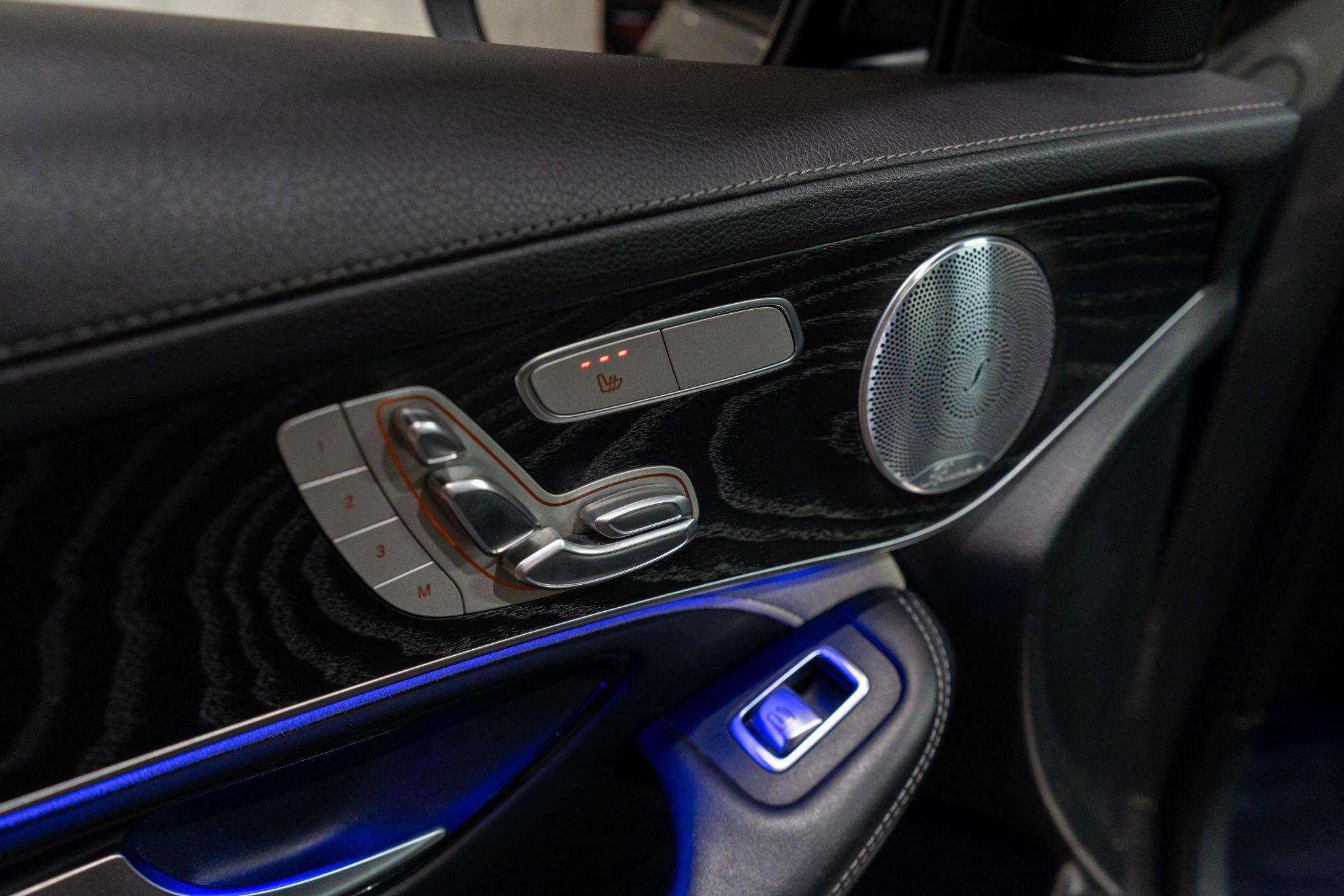Mercedes-Benz GLC view 33