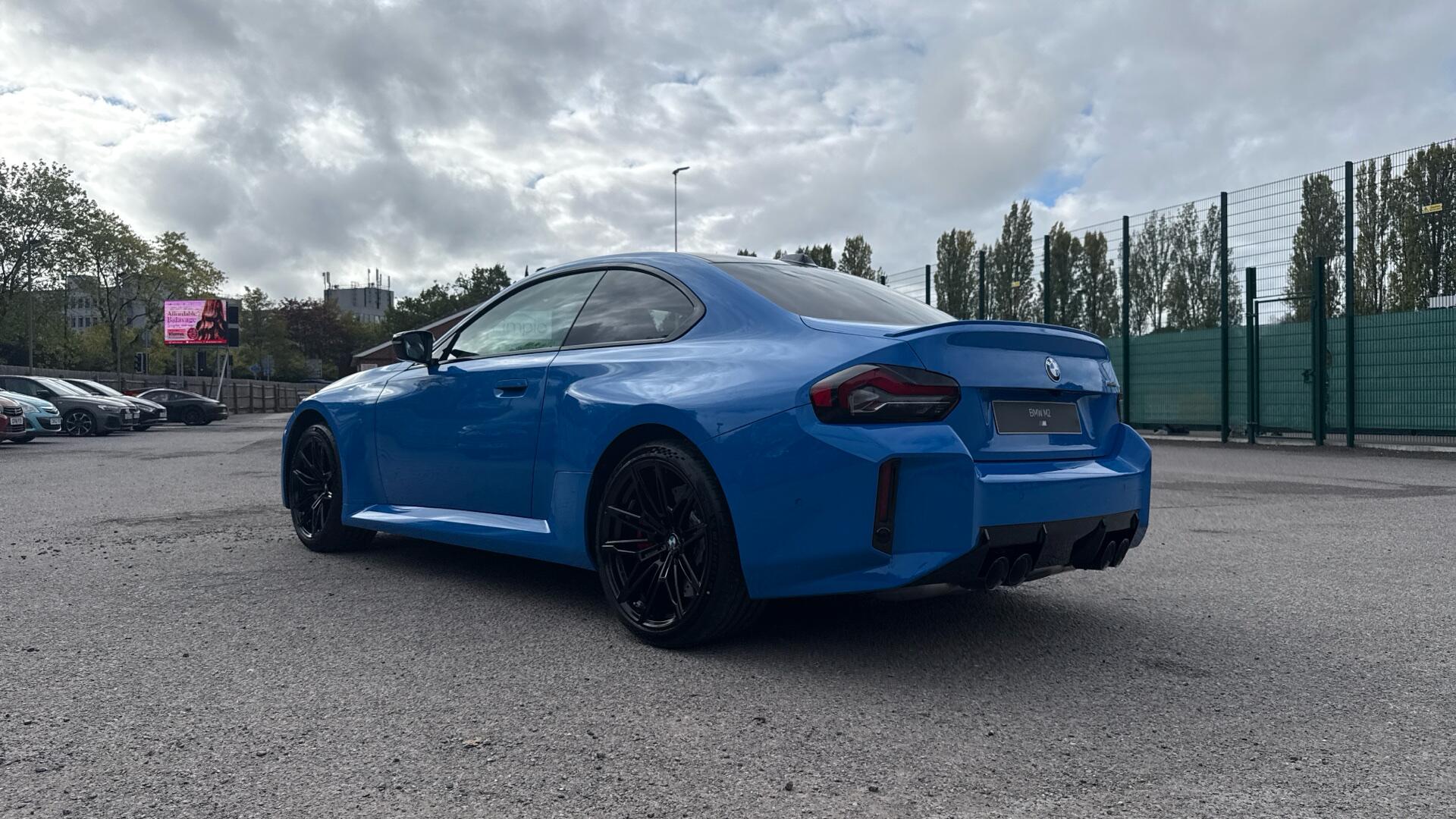 BMW M2 view 29