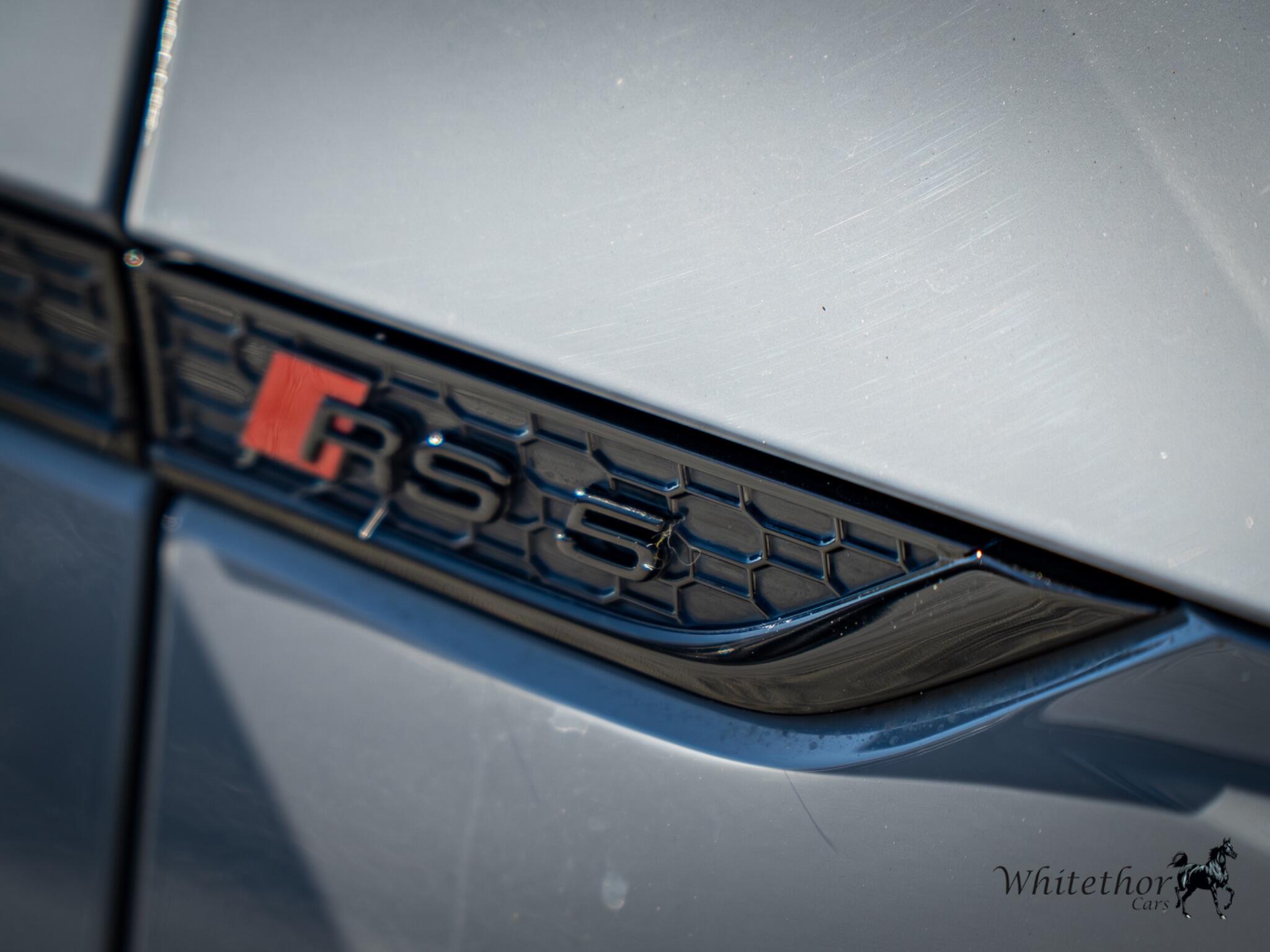 Audi RS5 view 40