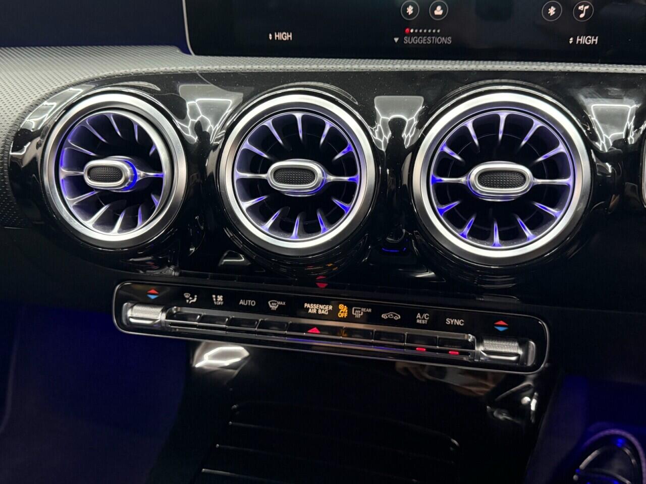 Mercedes-Benz A-Class view 22
