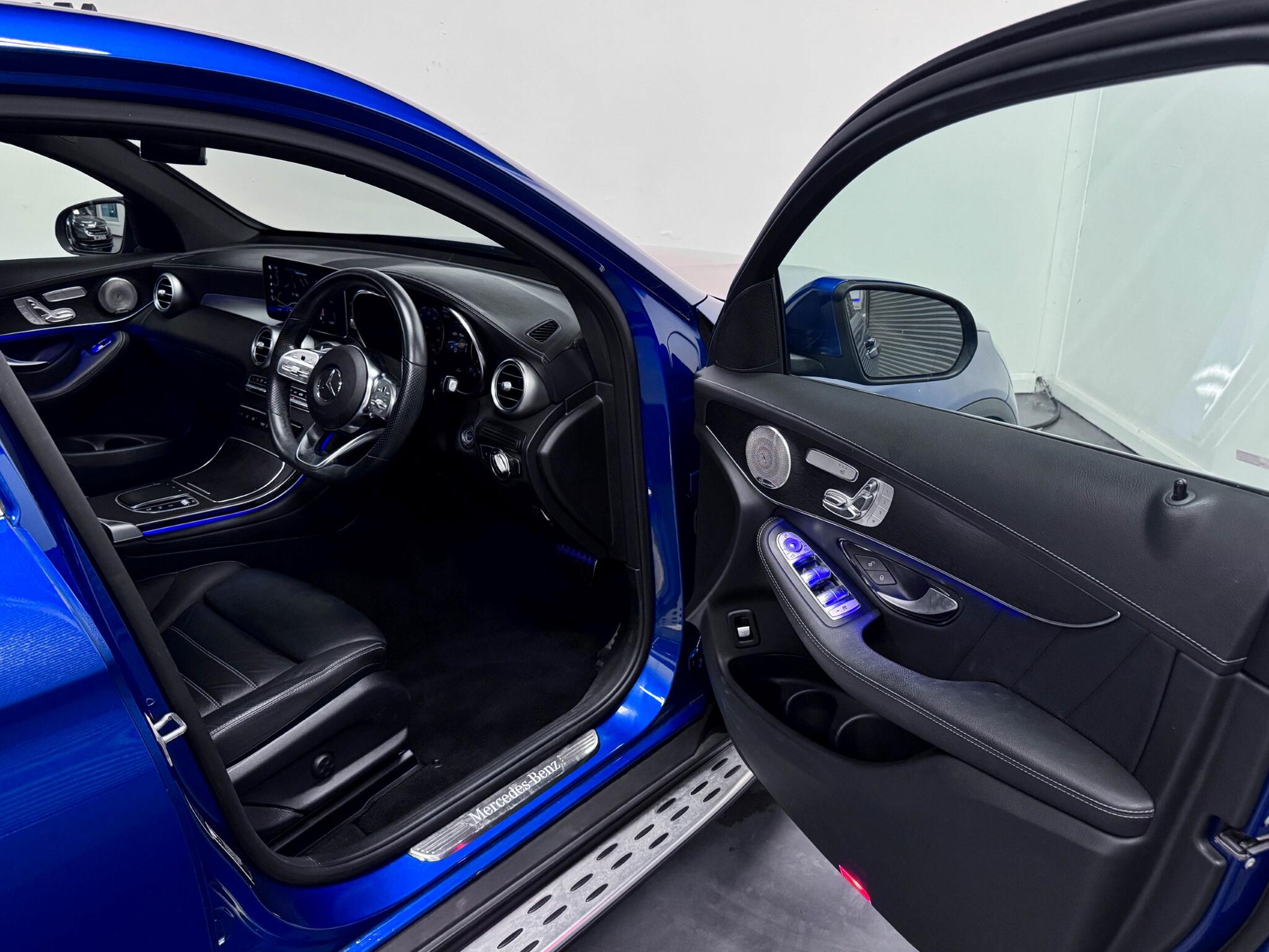 Mercedes-Benz GLC view 23
