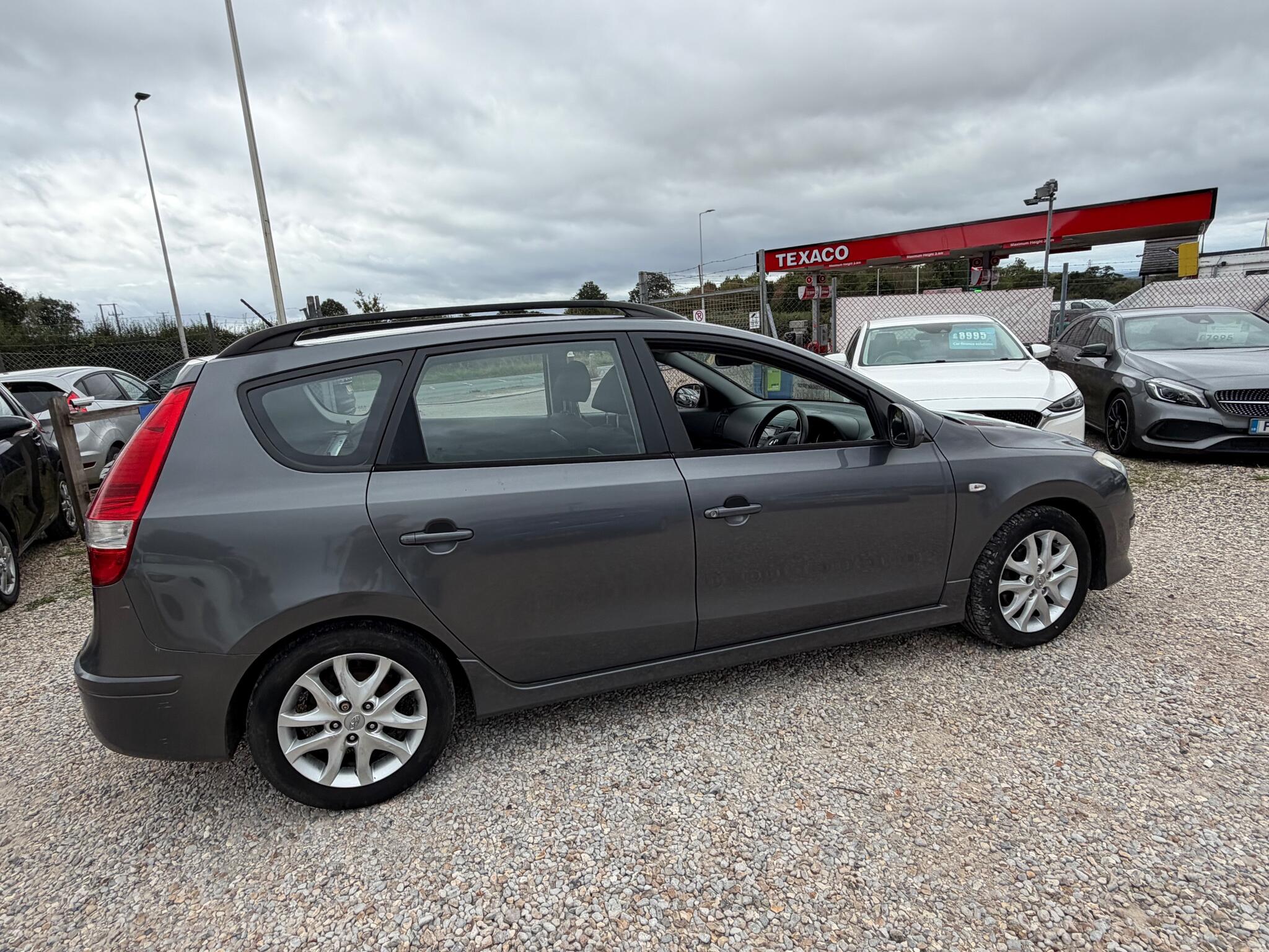 Hyundai I30 view 9