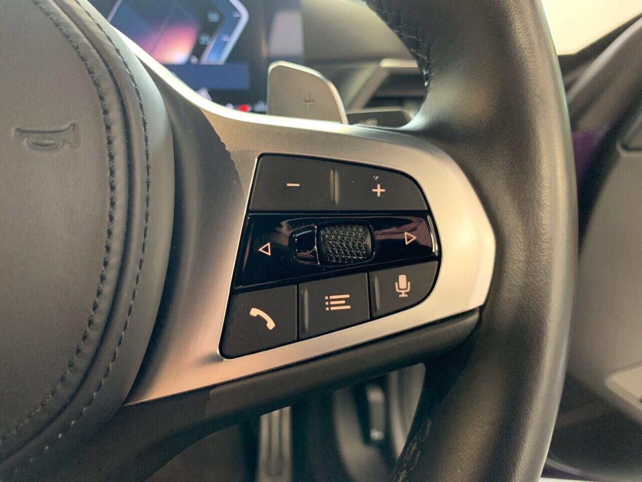 BMW 2 Series view 30