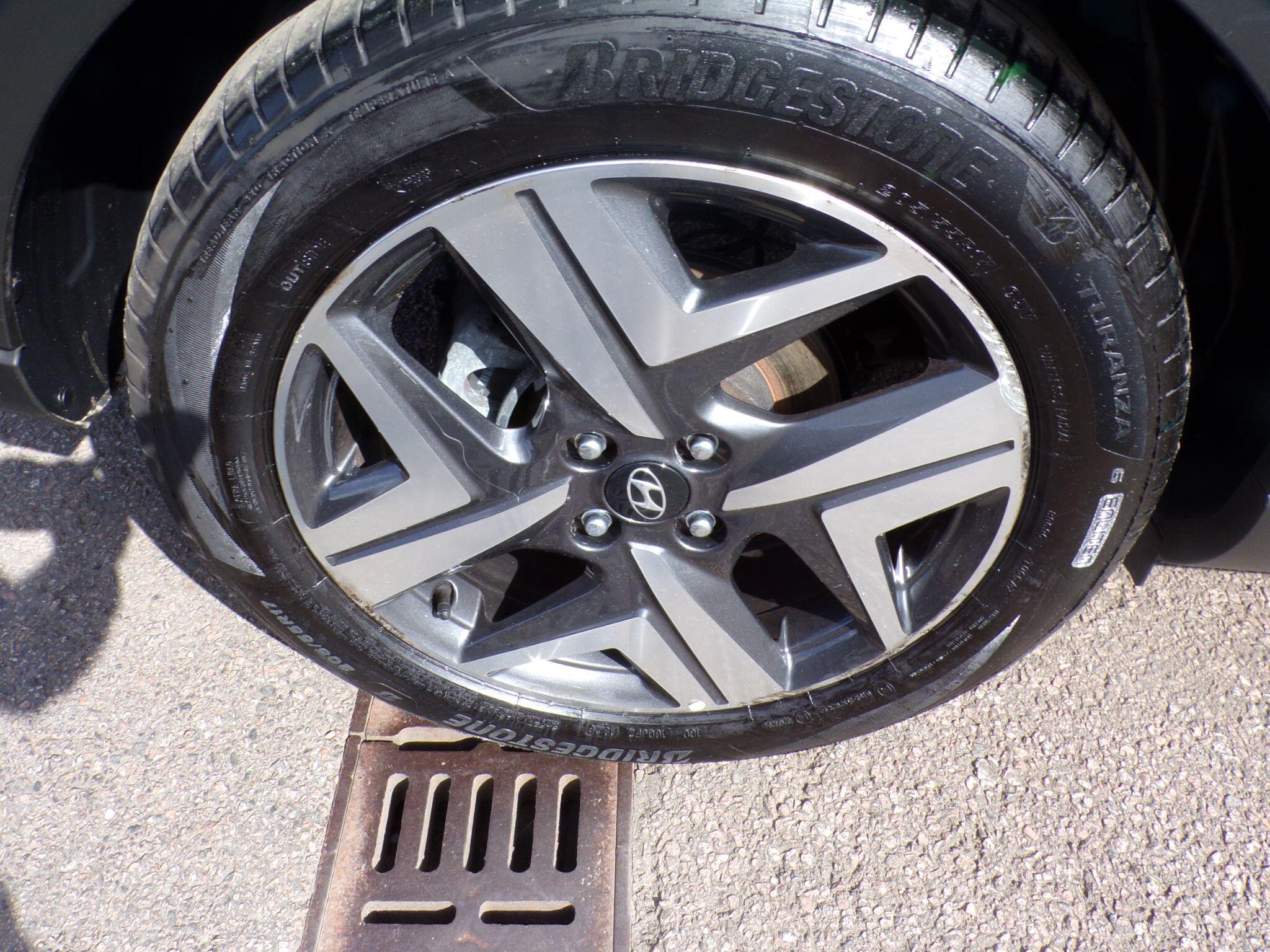 Hyundai Bayon view 10