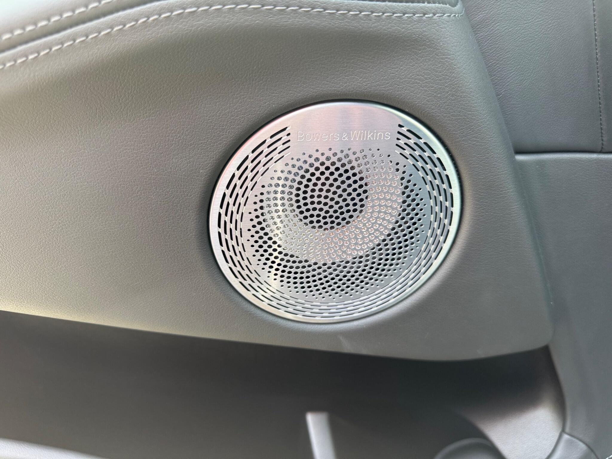 BMW XM view 62