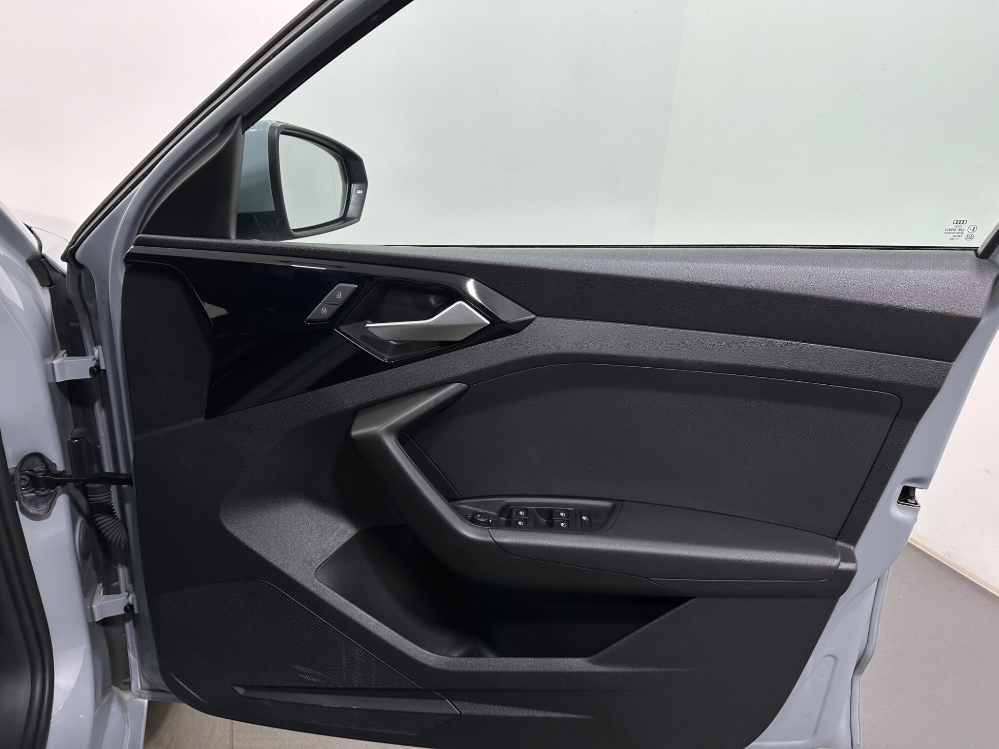 Audi A1 view 32