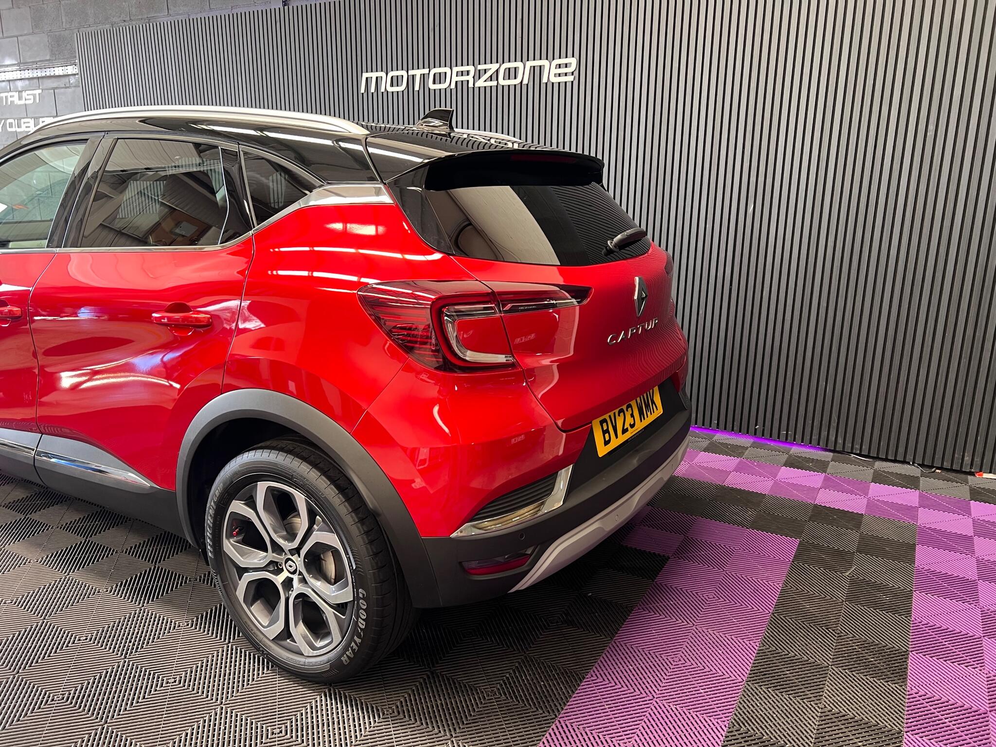 Renault Captur view 2