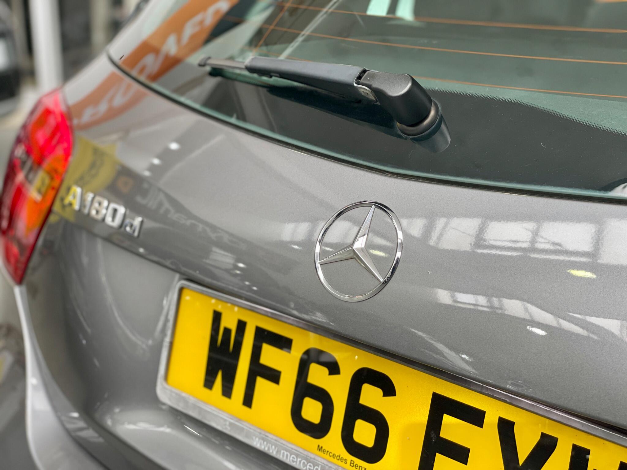 Mercedes-Benz A-Class view 22