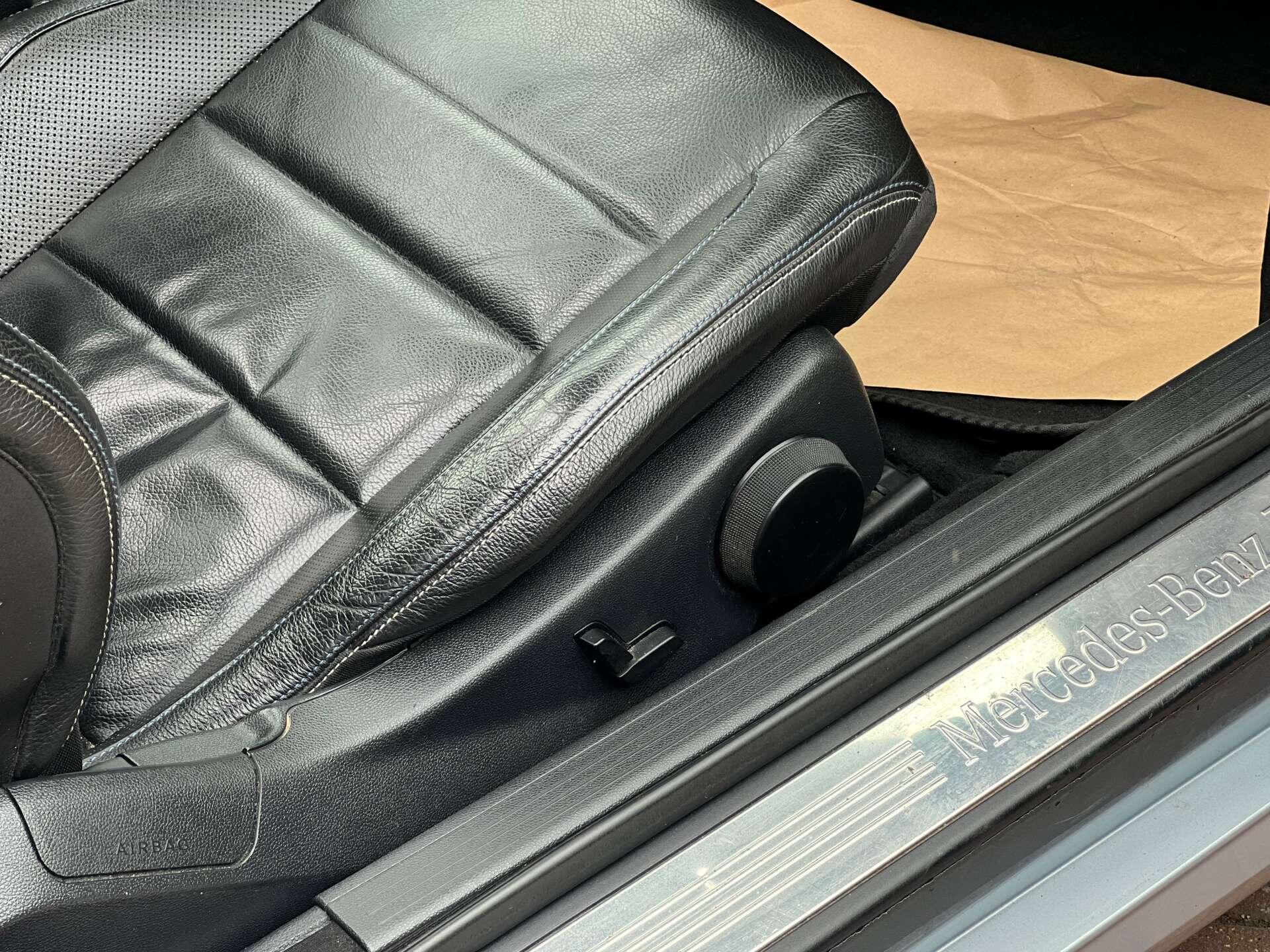 Mercedes-Benz E-Class view 18