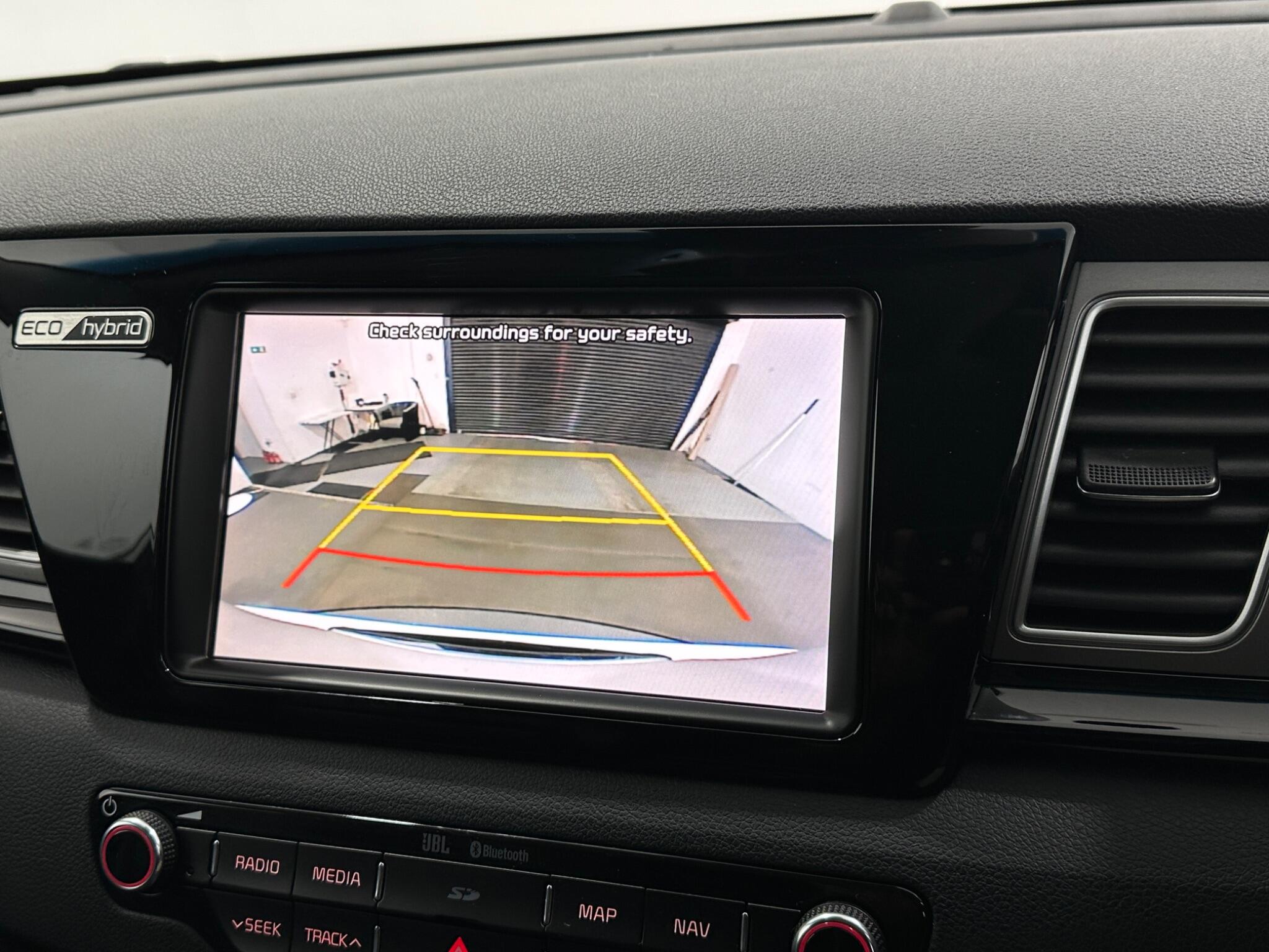 Kia Niro view 24