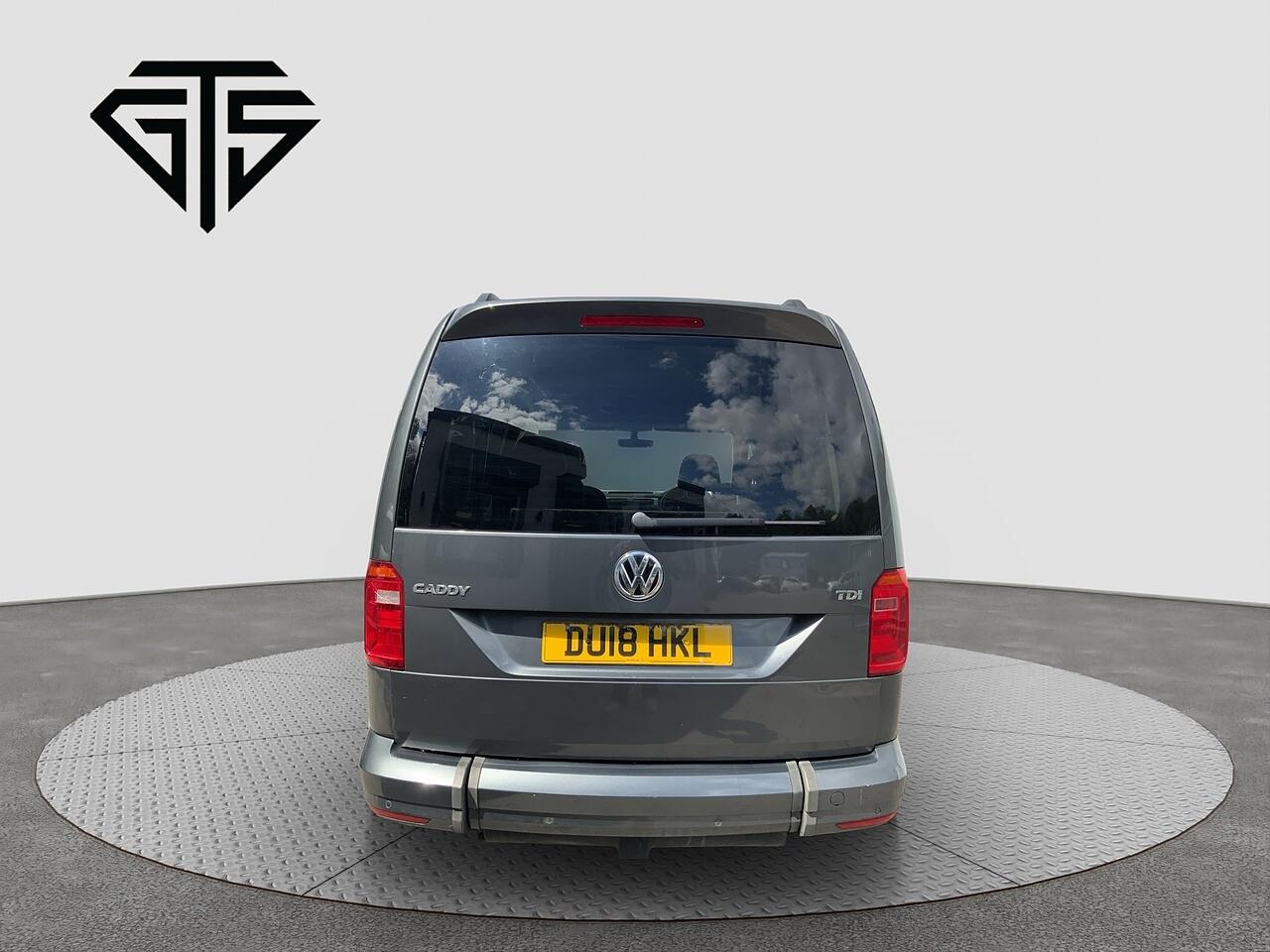 Volkswagen Caddy Life view 4