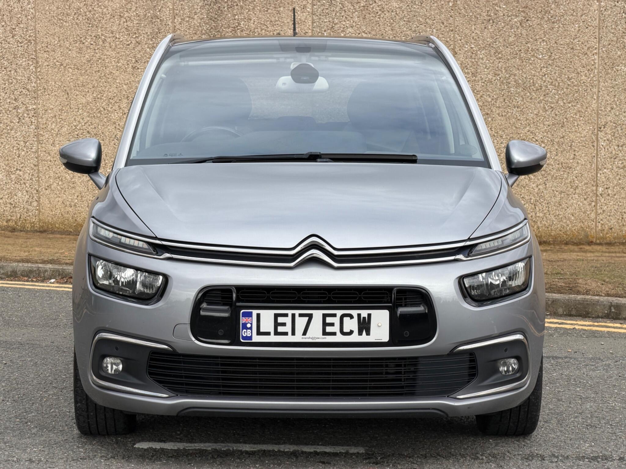 Citroen Grand C4 Picasso view 5