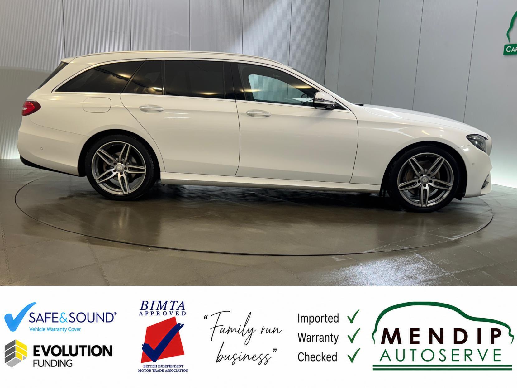 Mercedes-Benz E Class view 27