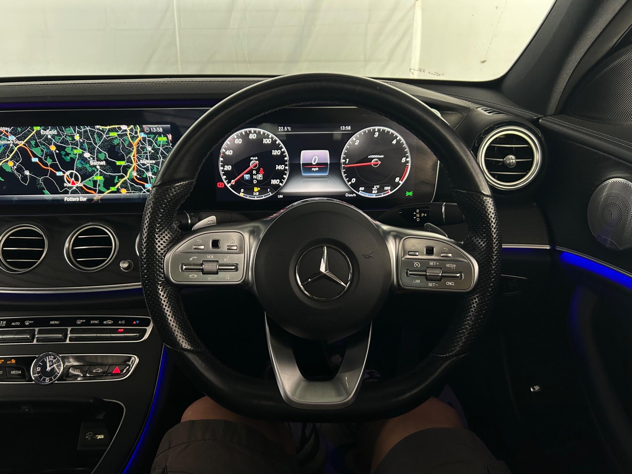 Mercedes-Benz E Class view 50