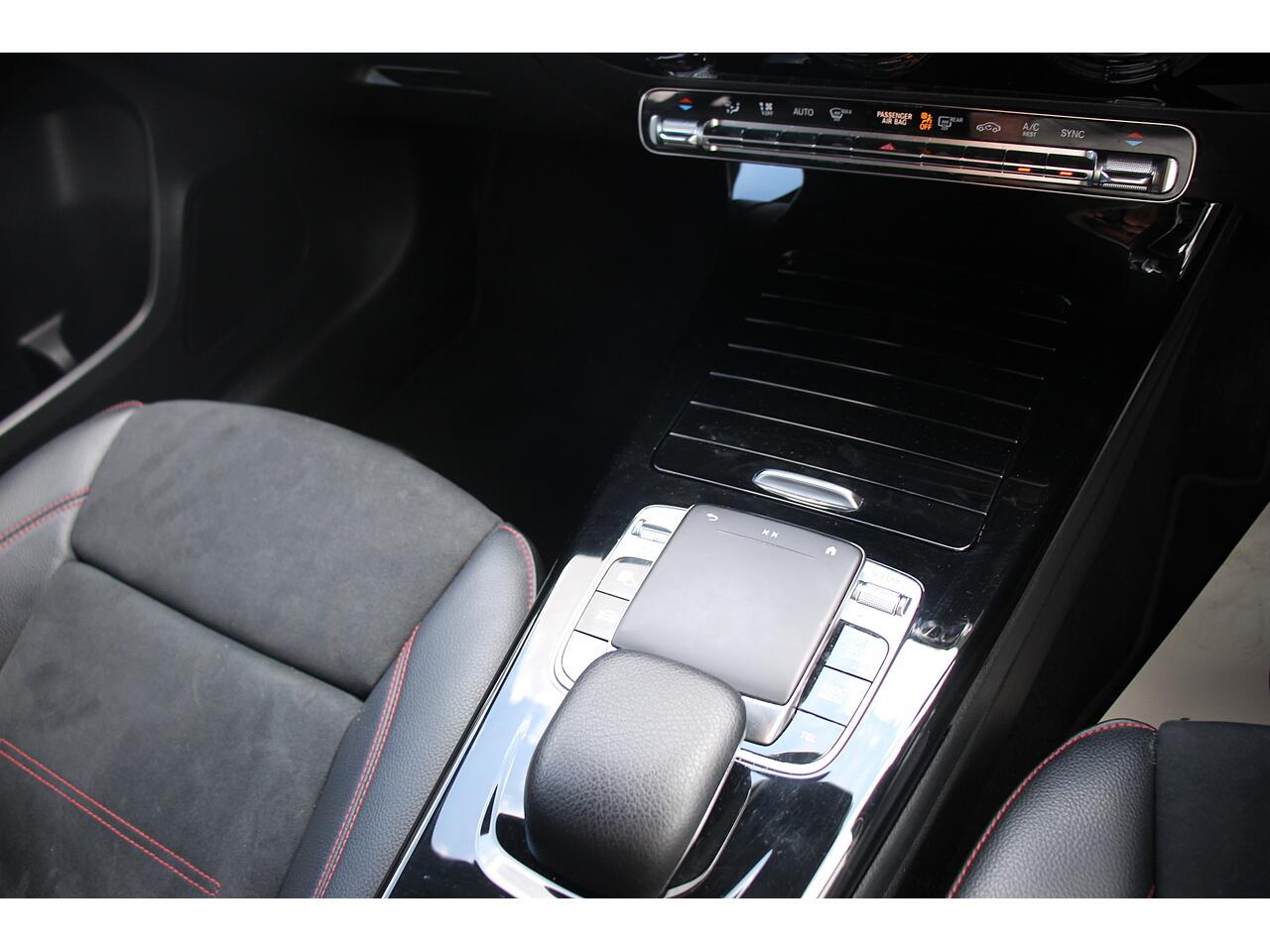 Mercedes-Benz A Class view 25