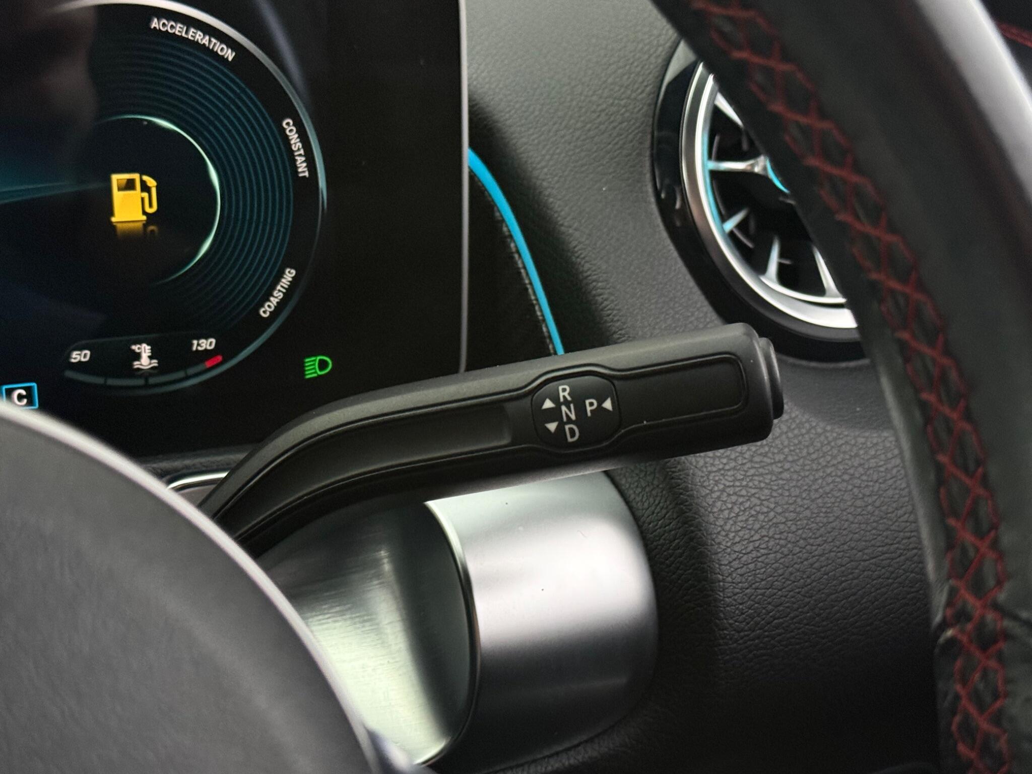 Mercedes-Benz GLB view 19