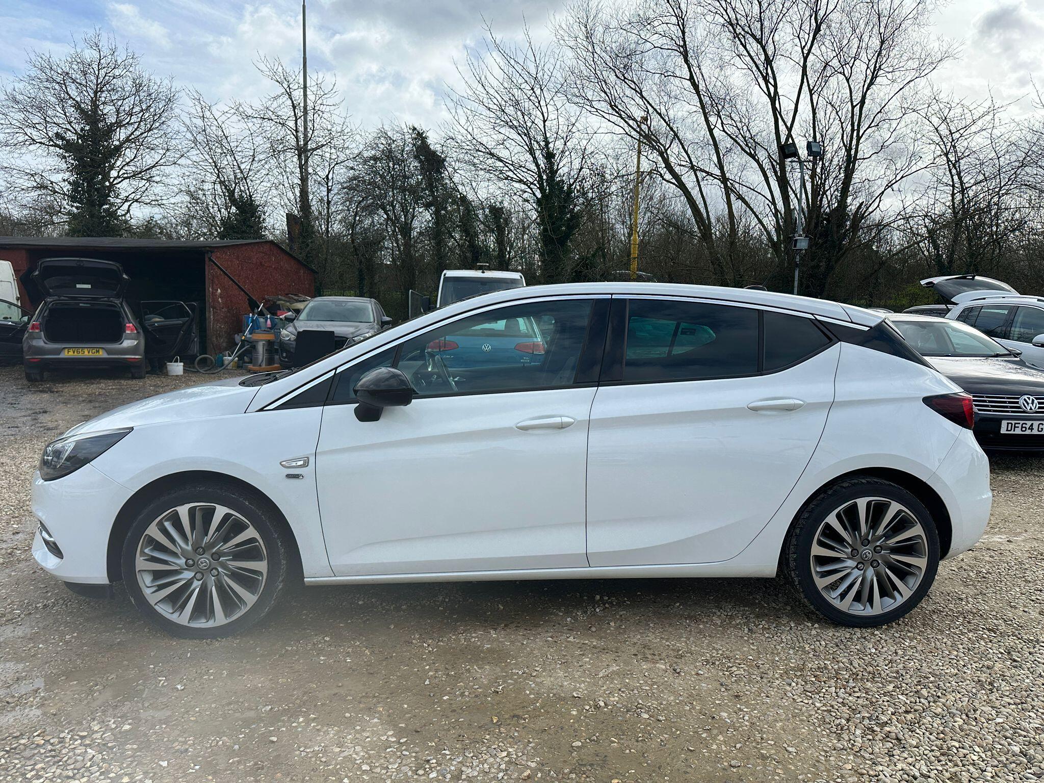 Vauxhall Astra view 6
