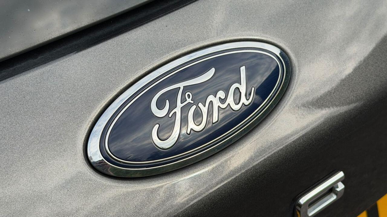Ford Kuga view 53