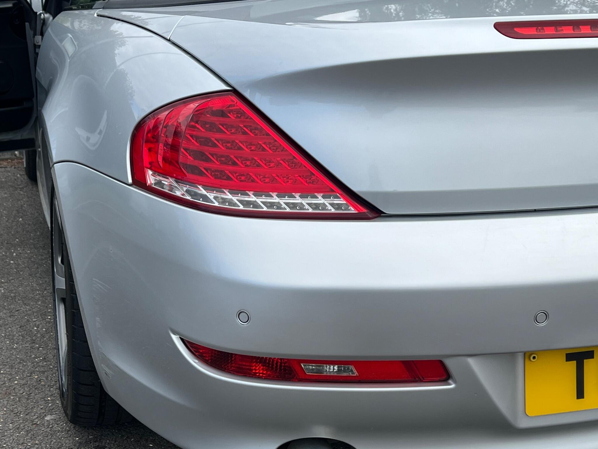 BMW 6 Series view 15