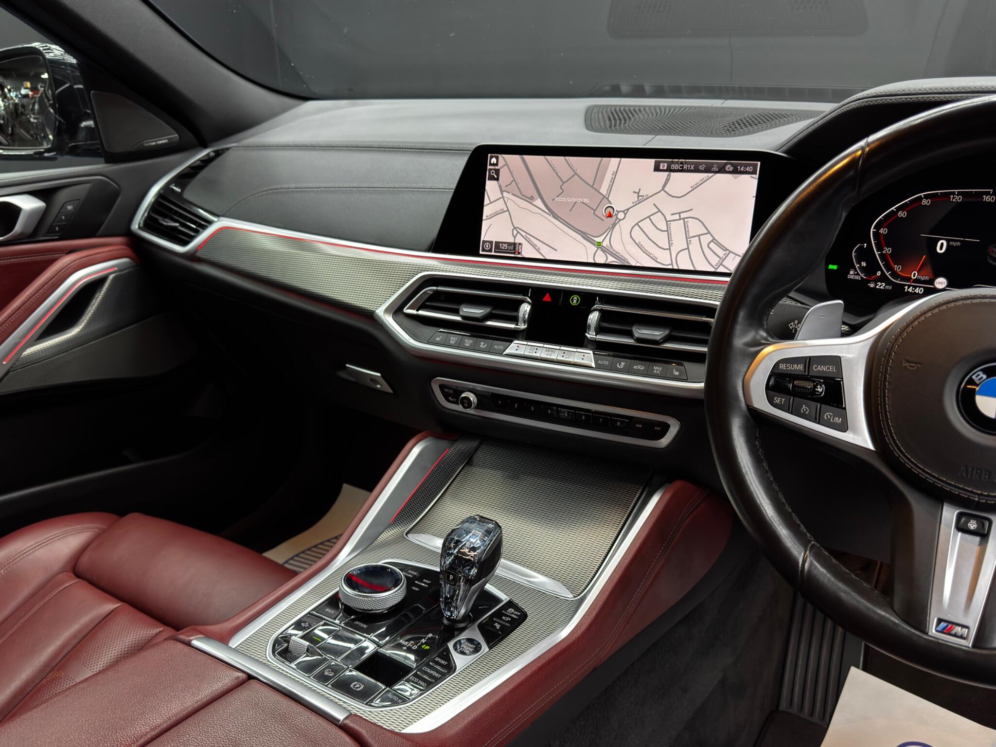 BMW X6 view 23