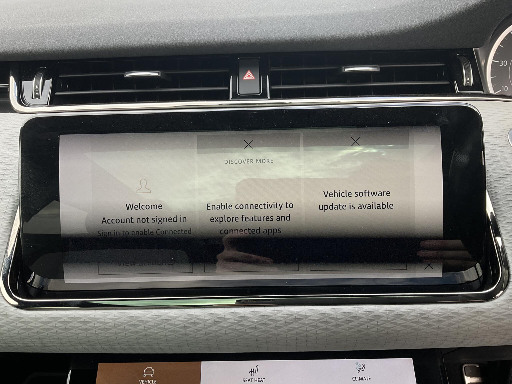 Land Rover Range Rover Evoque view 32
