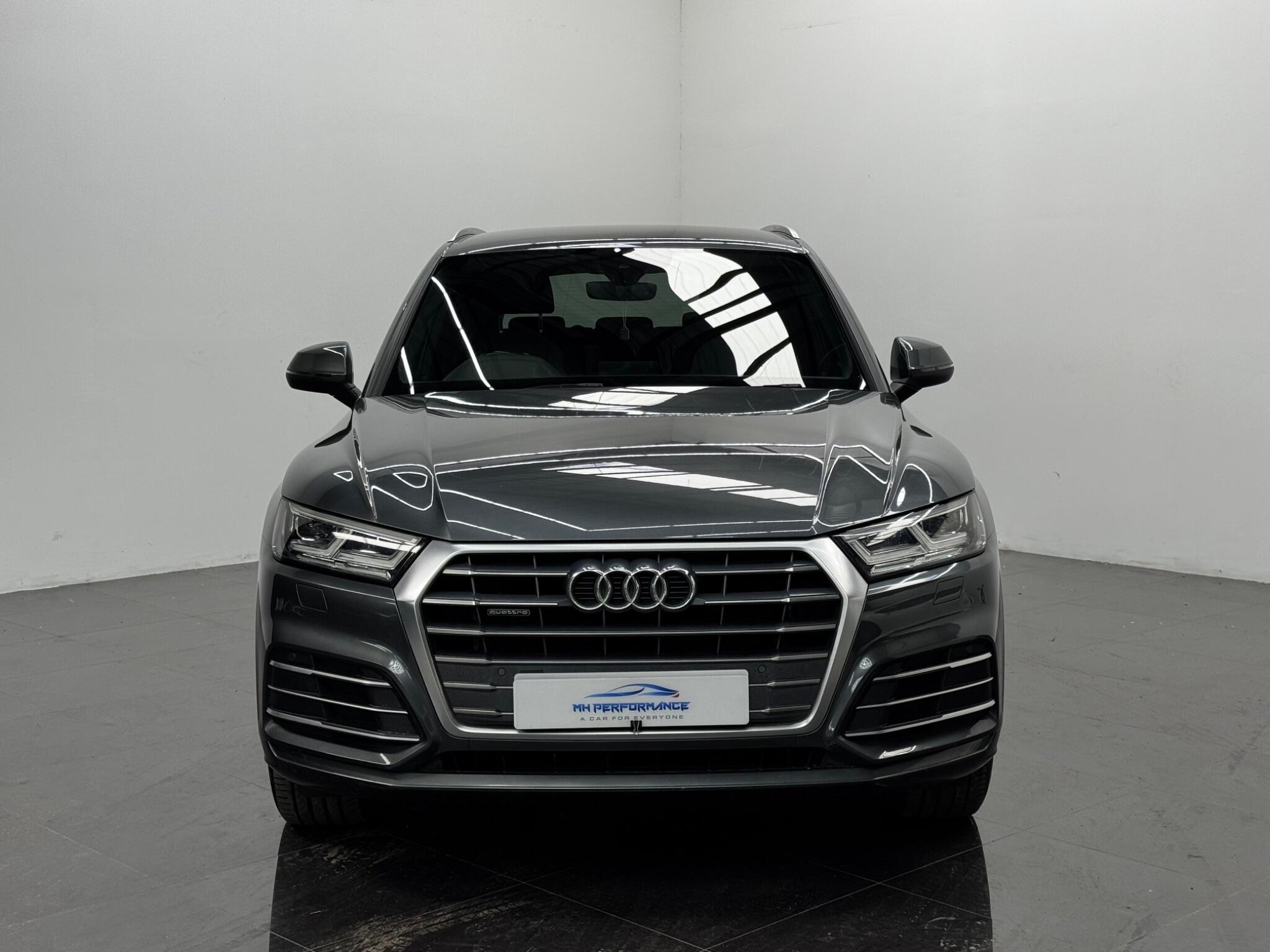 Audi Q5 view 57
