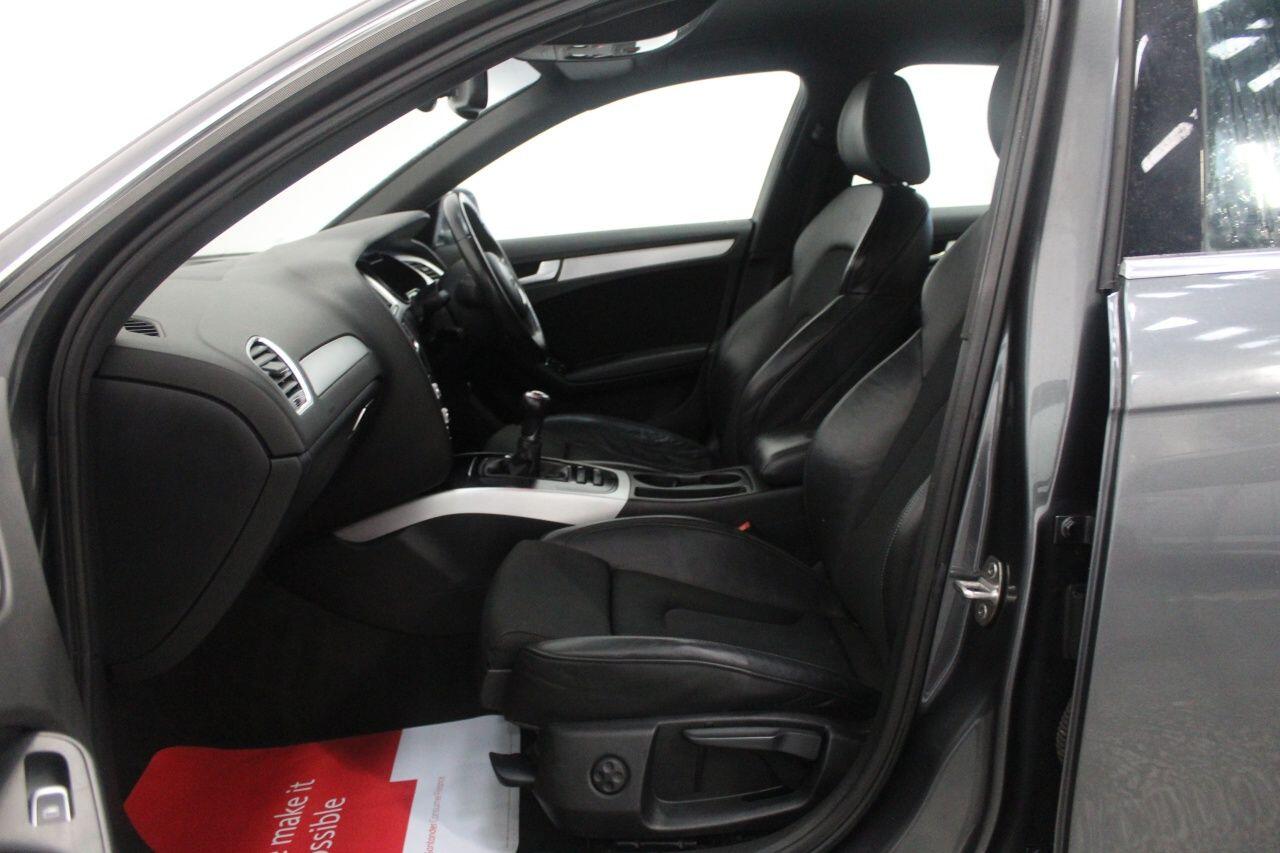 Audi A4 view 44