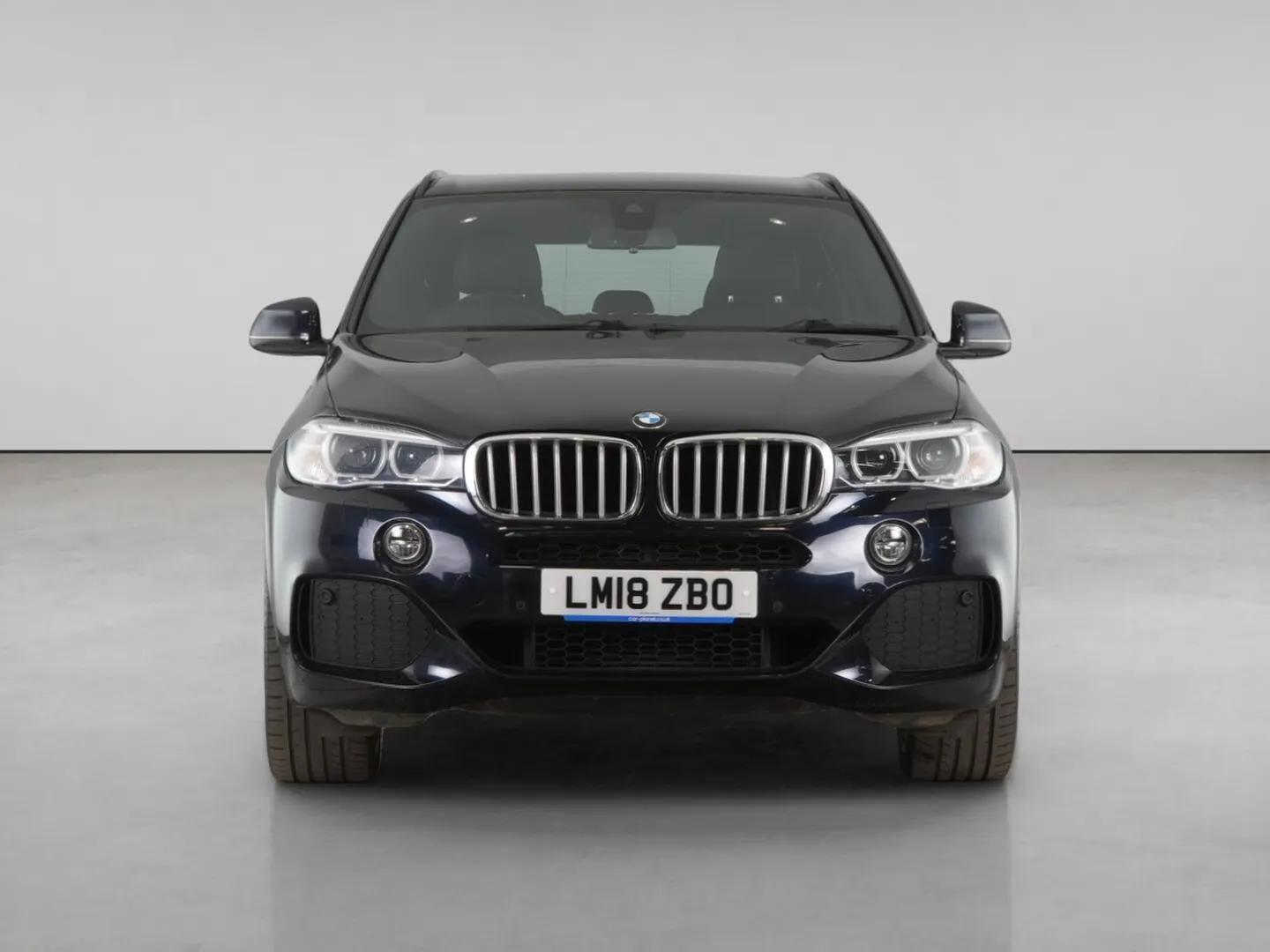 BMW X5 view 5