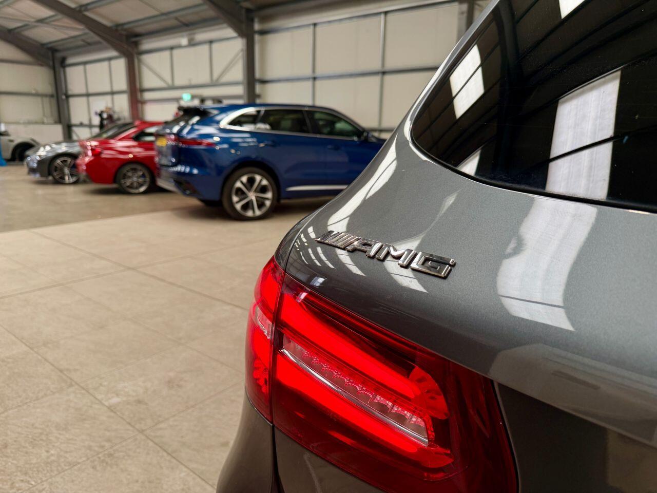 Mercedes-Benz GLC view 27
