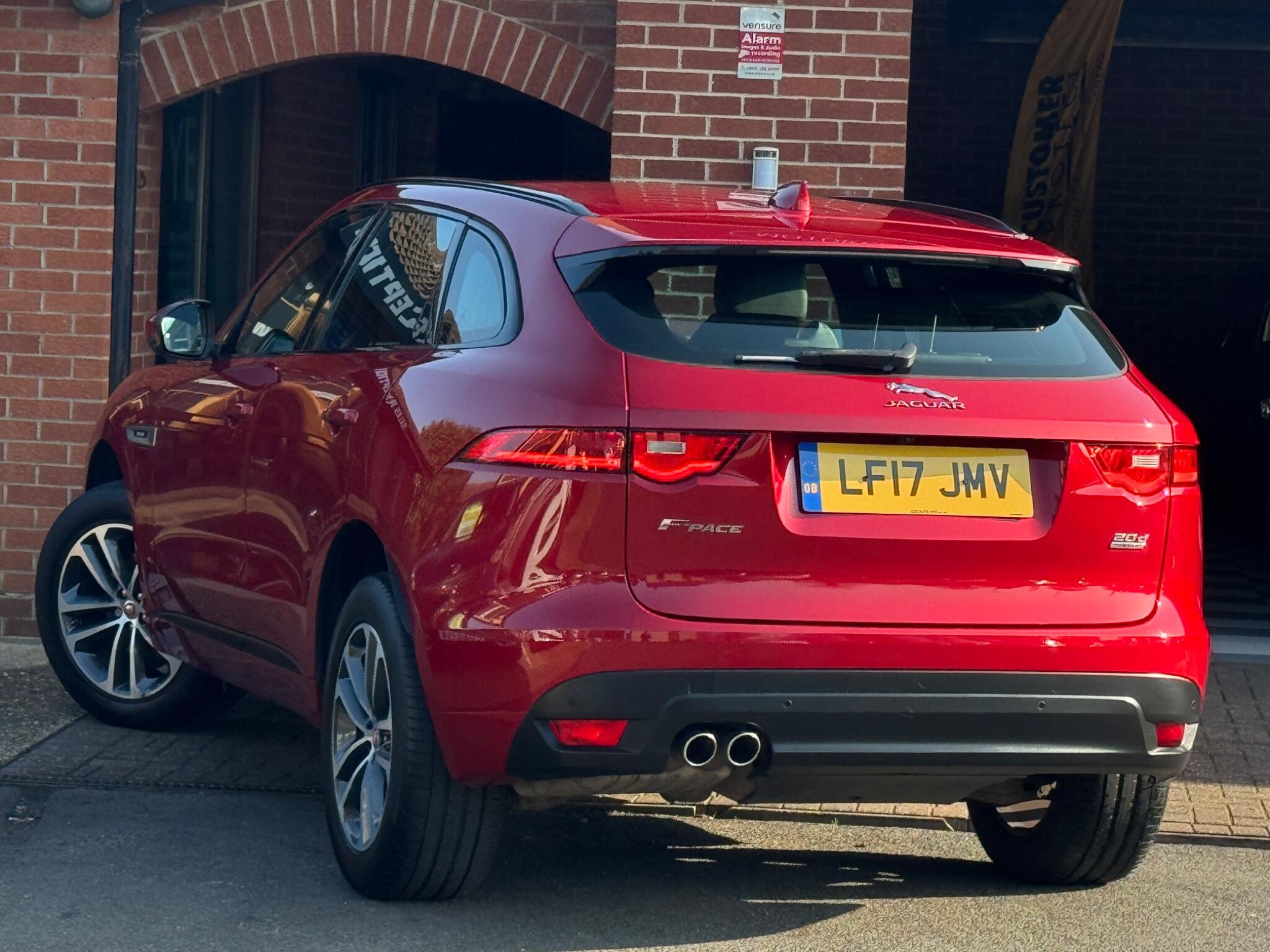Jaguar F-Pace view 5