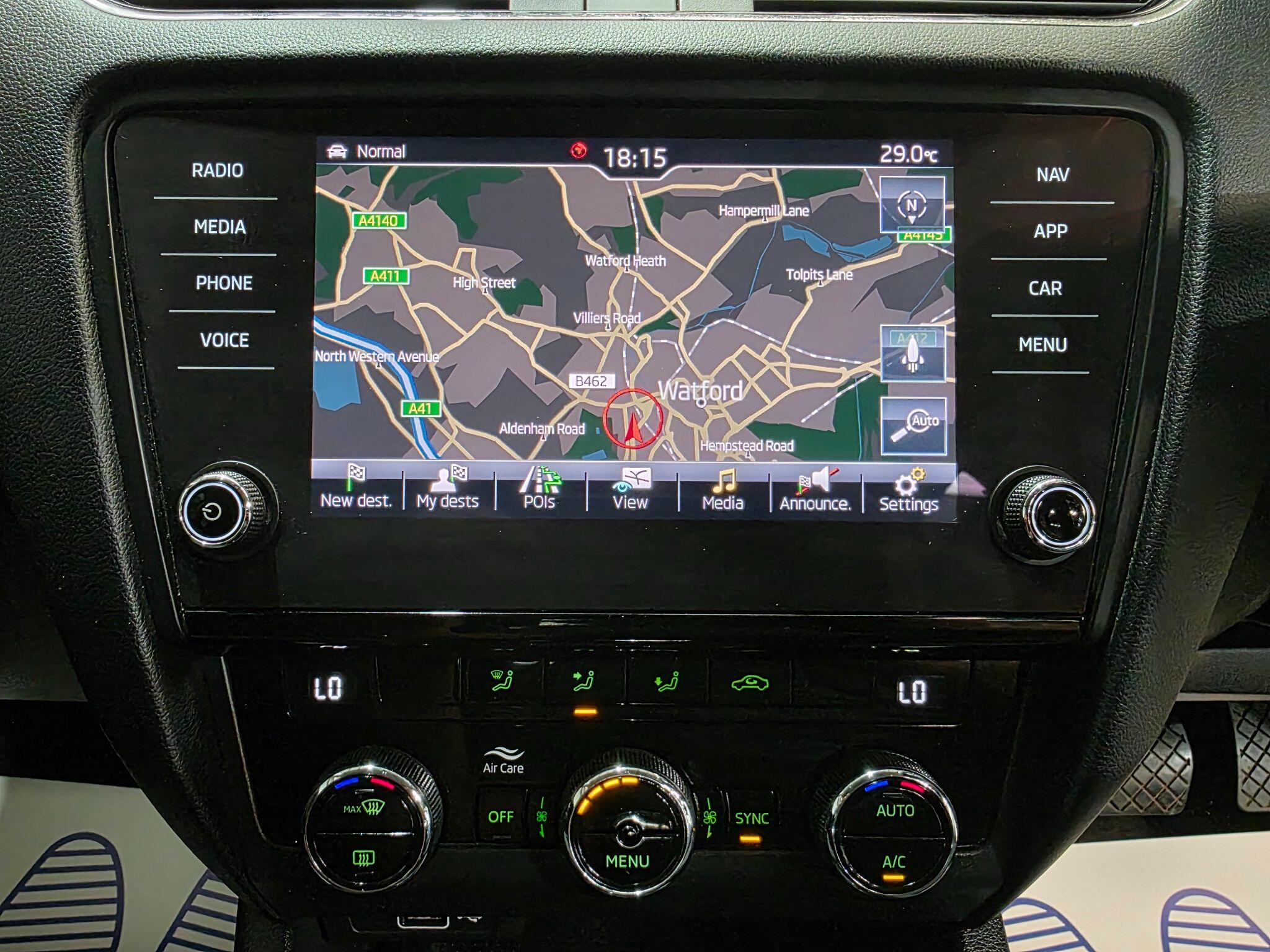 Skoda Octavia view 8