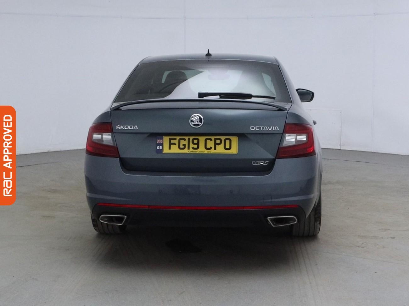 Skoda Octavia view 8