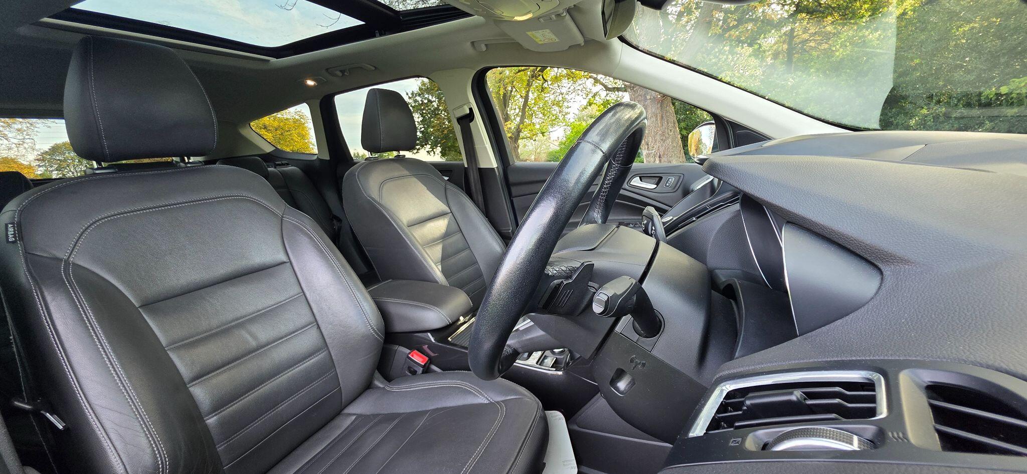 Ford Kuga view 29