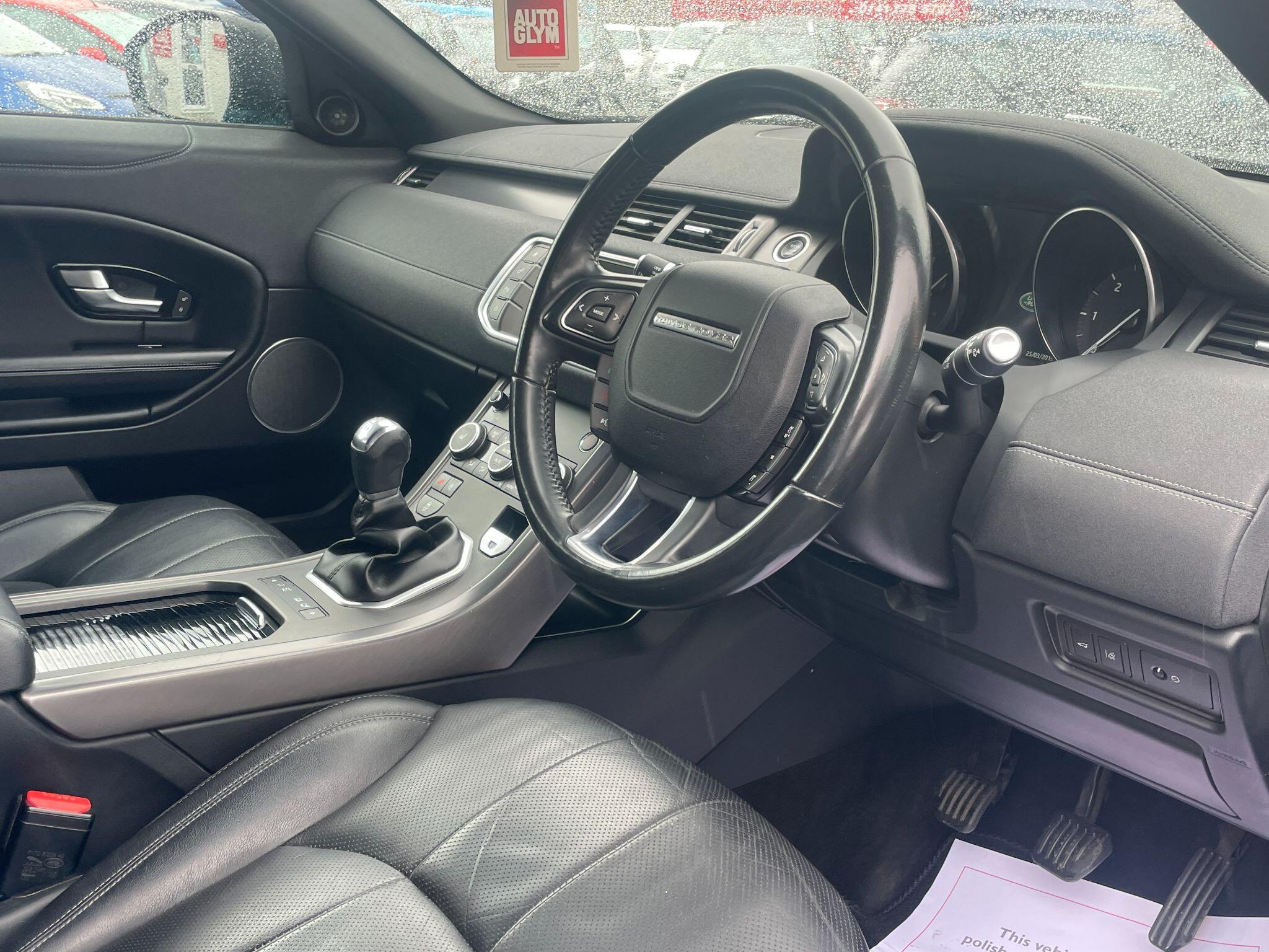 Land Rover Range Rover Evoque view 19