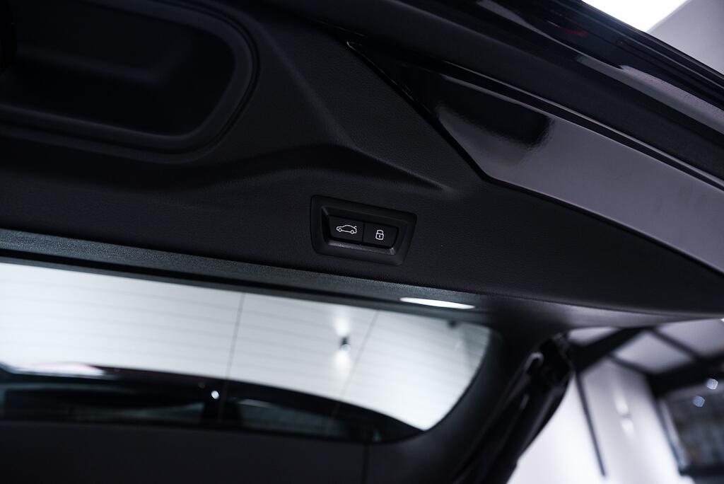 BMW X5 view 35