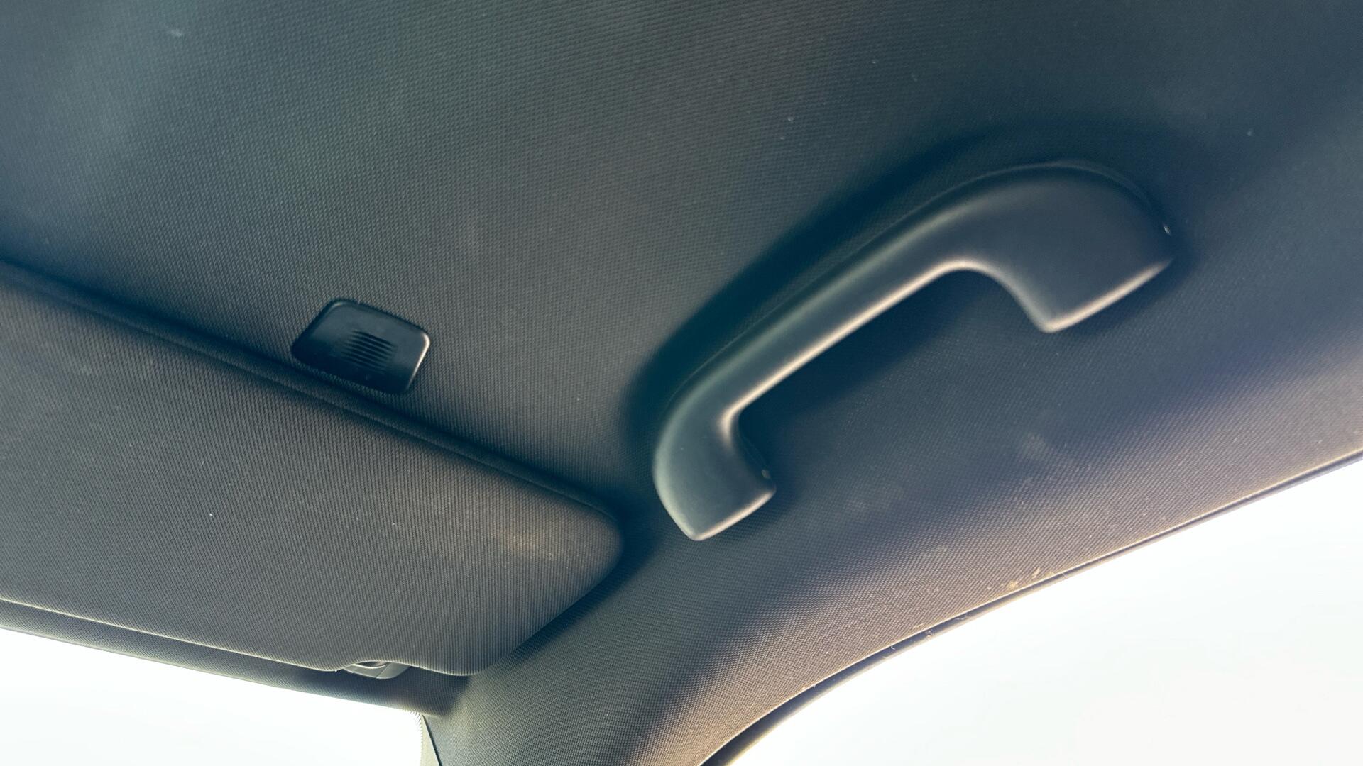 Jeep Compass view 79