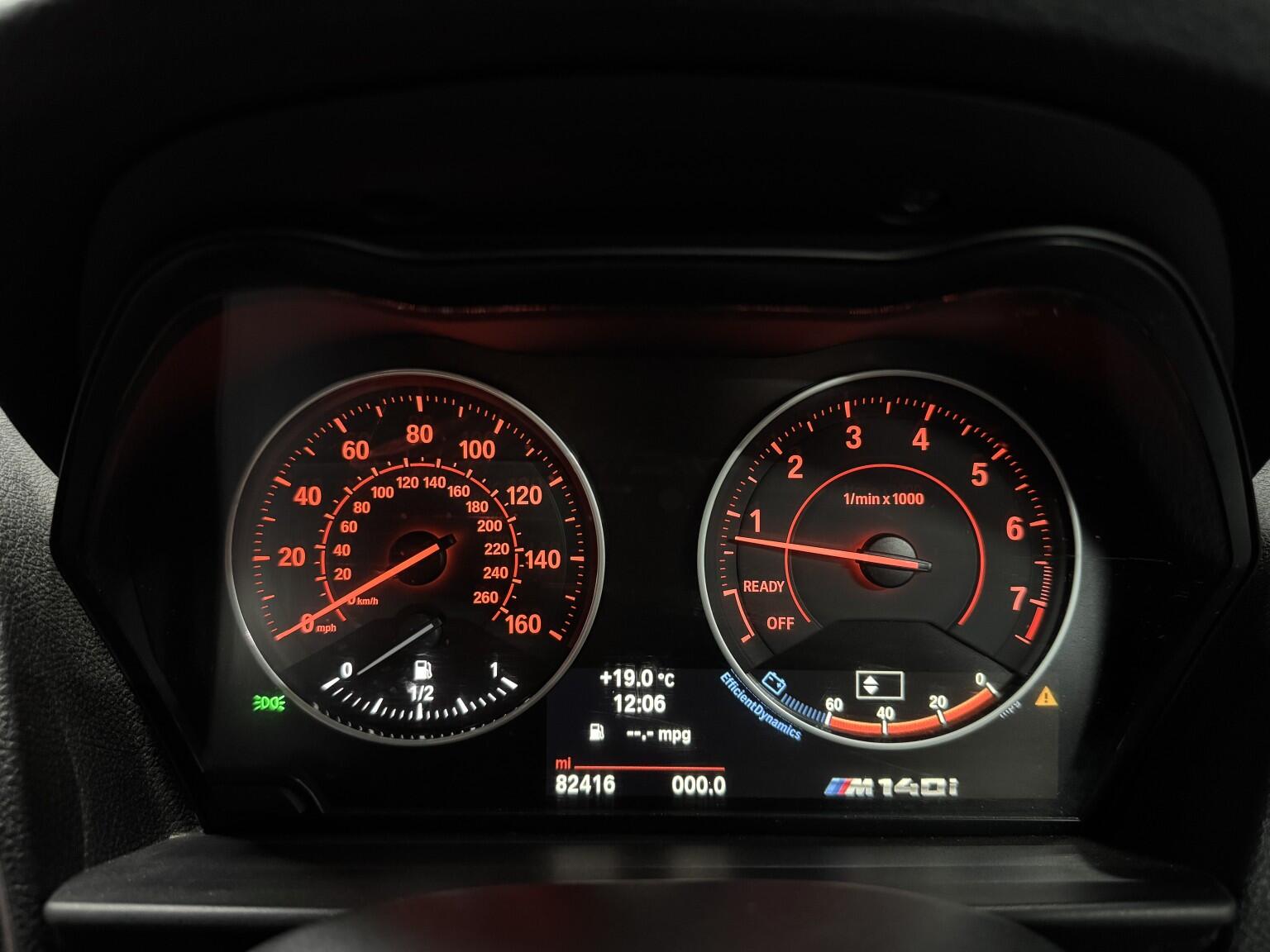 BMW 1 Series view 25