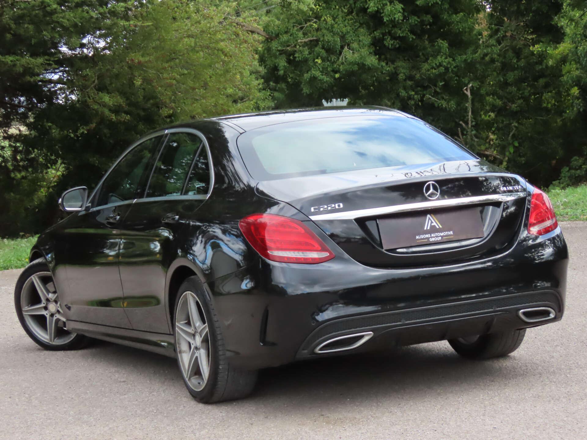Mercedes-Benz C-Class view 6