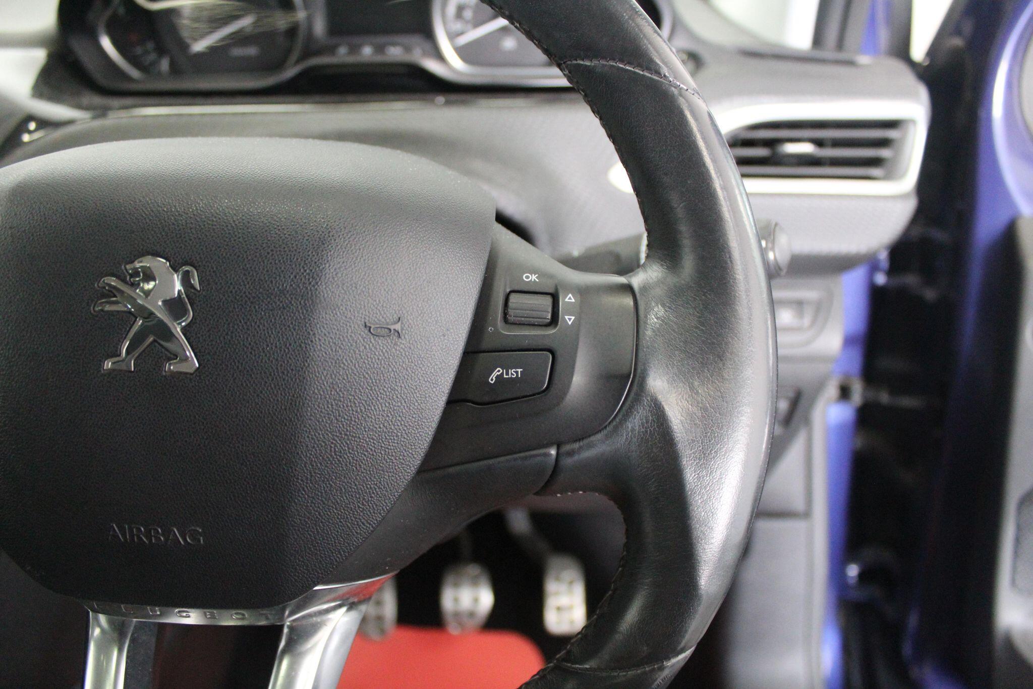 Peugeot 2008 view 47