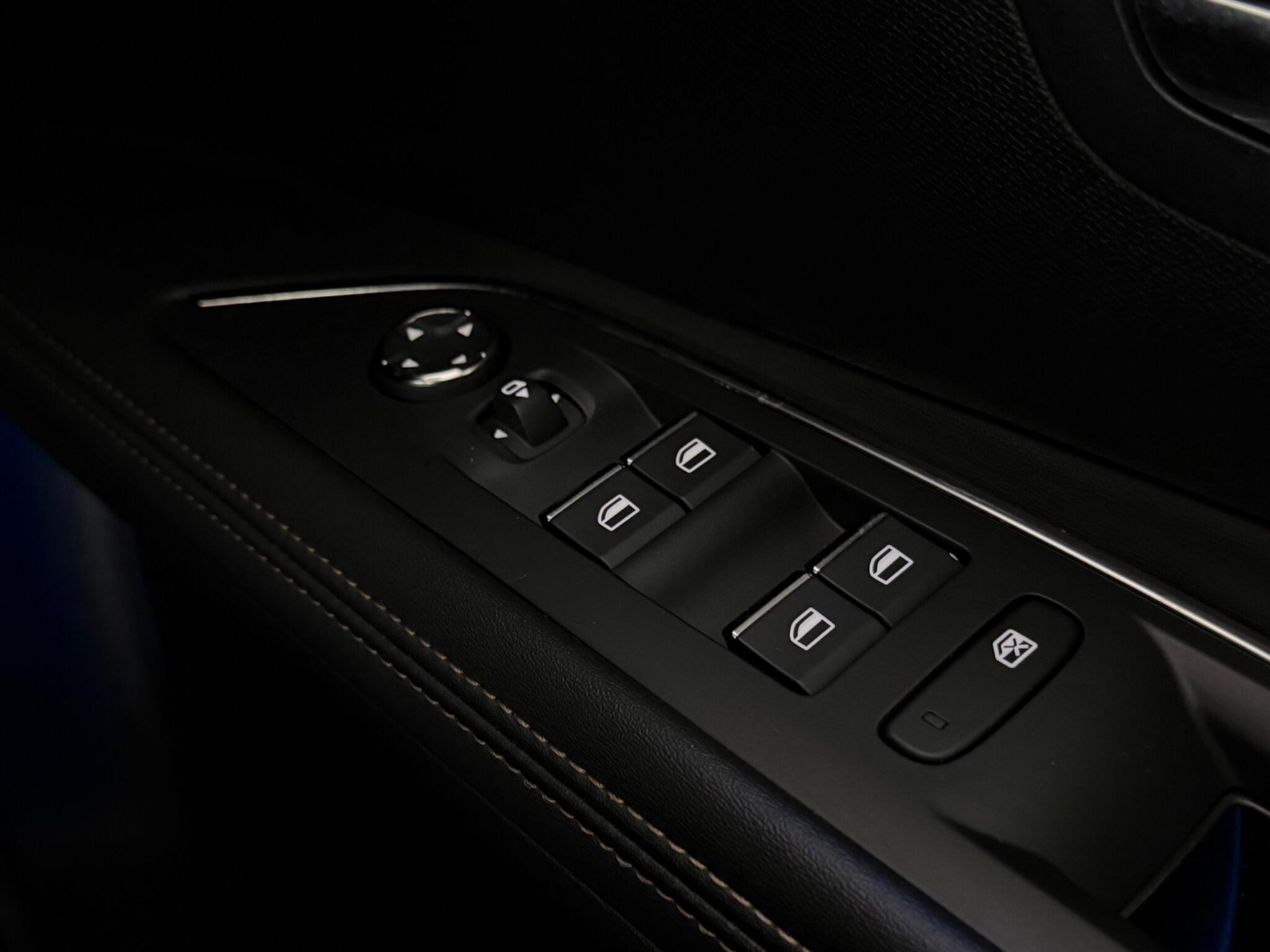 Peugeot 5008 view 20