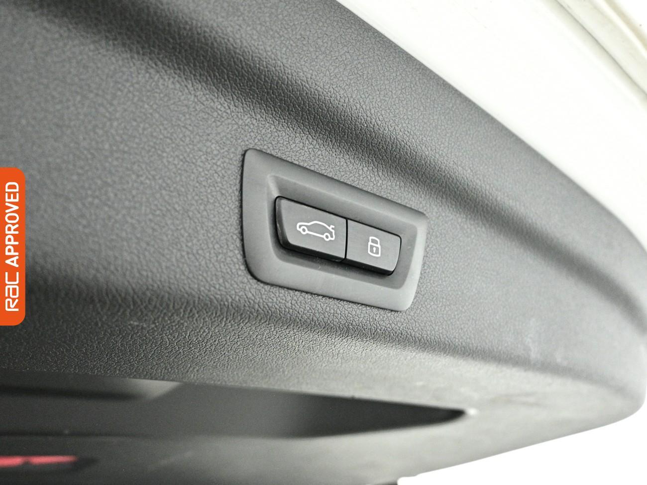 BMW 2 Series view 15