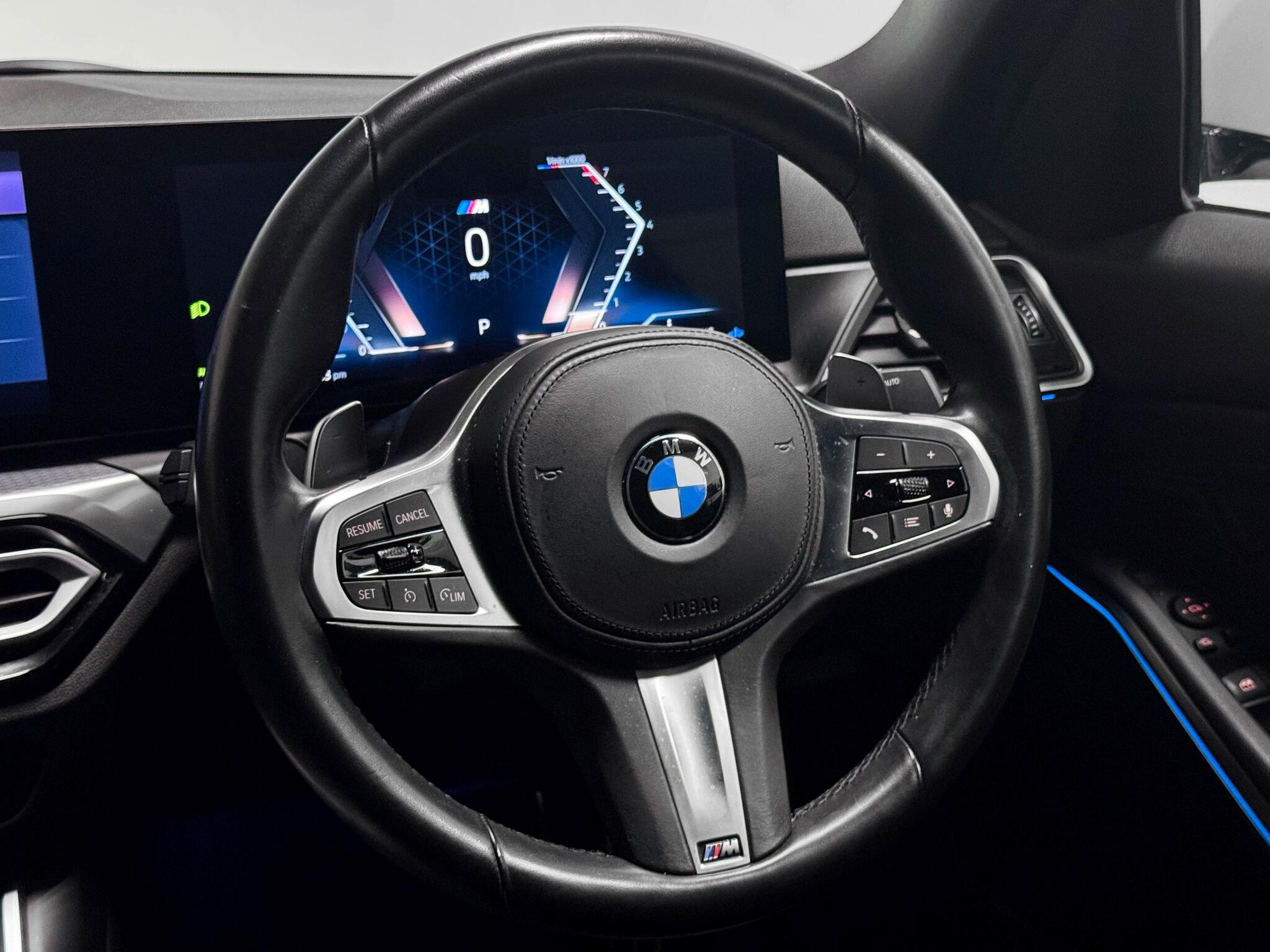 BMW 3 Series view 16